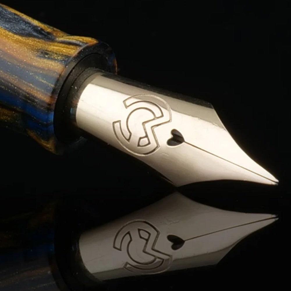 Premium Magna Carta MAG 600 Twilight Fountain Pen - Luxury Writing Instrument for Calligraphy, Journaling & Business Signatures - Perfect Gift for Writers & Professionals
