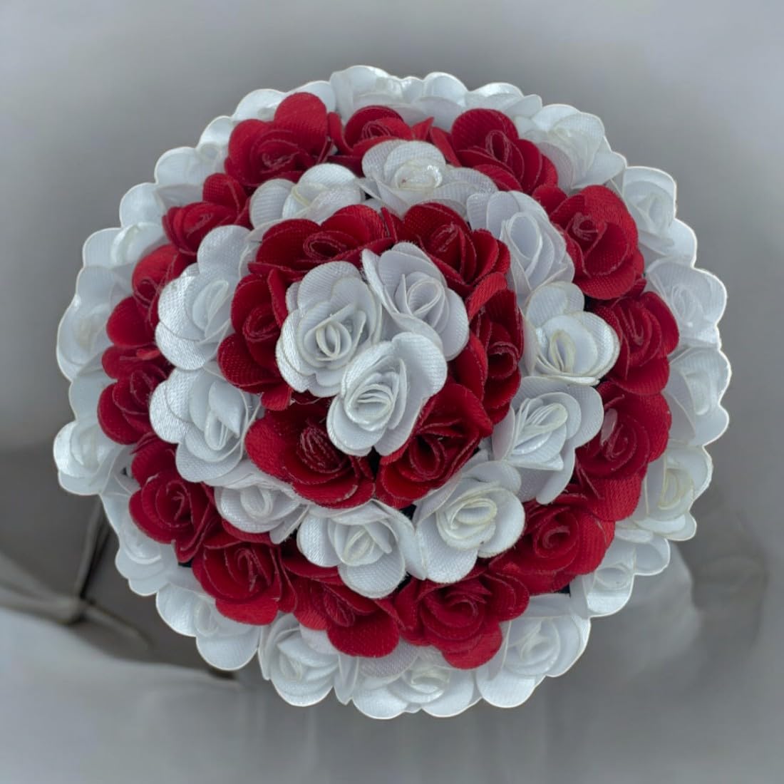 Maahal™ Bun Juda Maker Flower Gajra Hair Accessories for Women & Girls - White & Red Floral Hair Jewelry (Pack of 1) - Perfect for Weddings, Parties & Traditional Indian Hairstyles