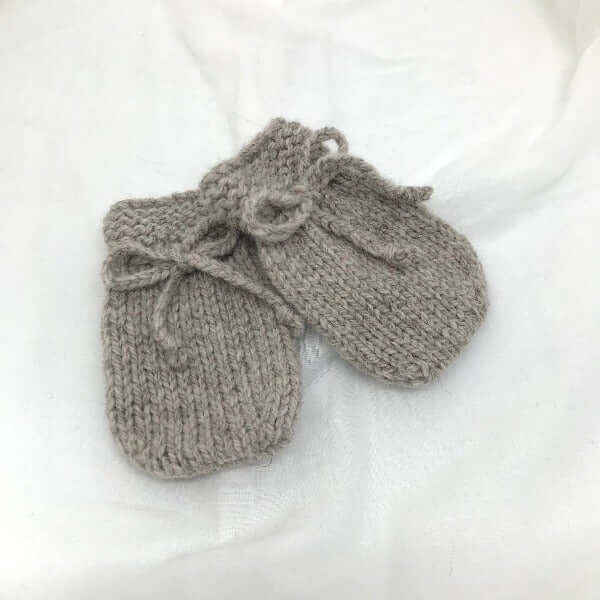 Baby Mittens for Newborns - Soft & Breathable Infant Hand Covers to Prevent Scratching - Perfect for Sleeping, Travel & Cold Weather Protection