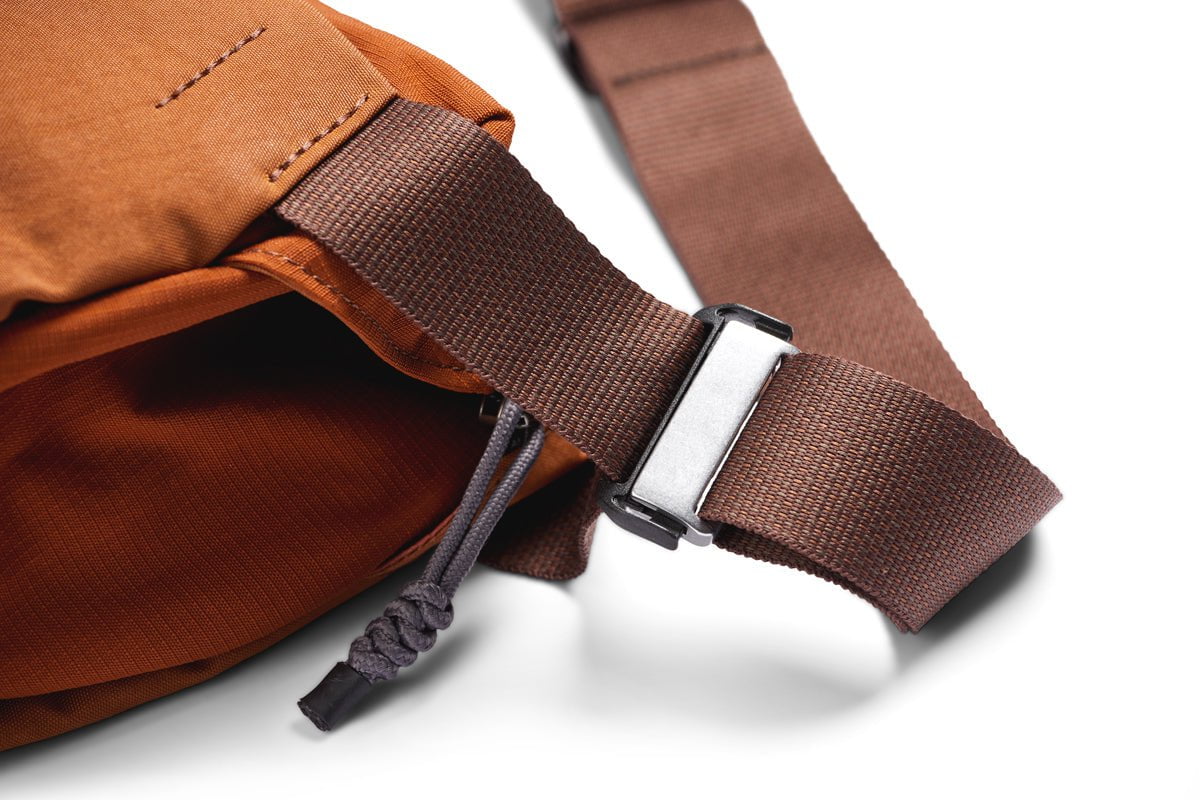 Bellroy Venture Sling 9L Crossbody Bag - Lightweight & Water-Resistant Travel Sling Pack for Men & Women - Perfect for Hiking, Commuting & Everyday Carry