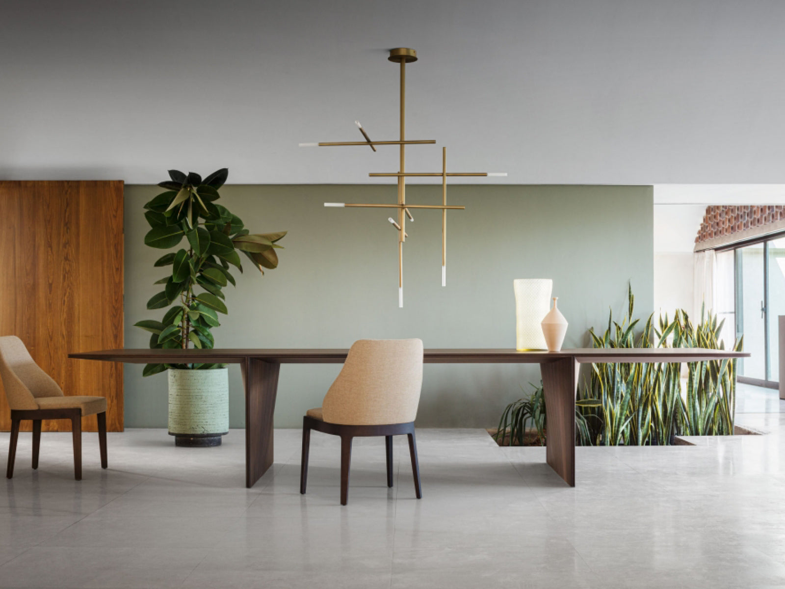 Modern Ava Dining Table - Solid Wood Kitchen Table for 6 - Perfect for Family Meals, Dinner Parties & Small Spaces