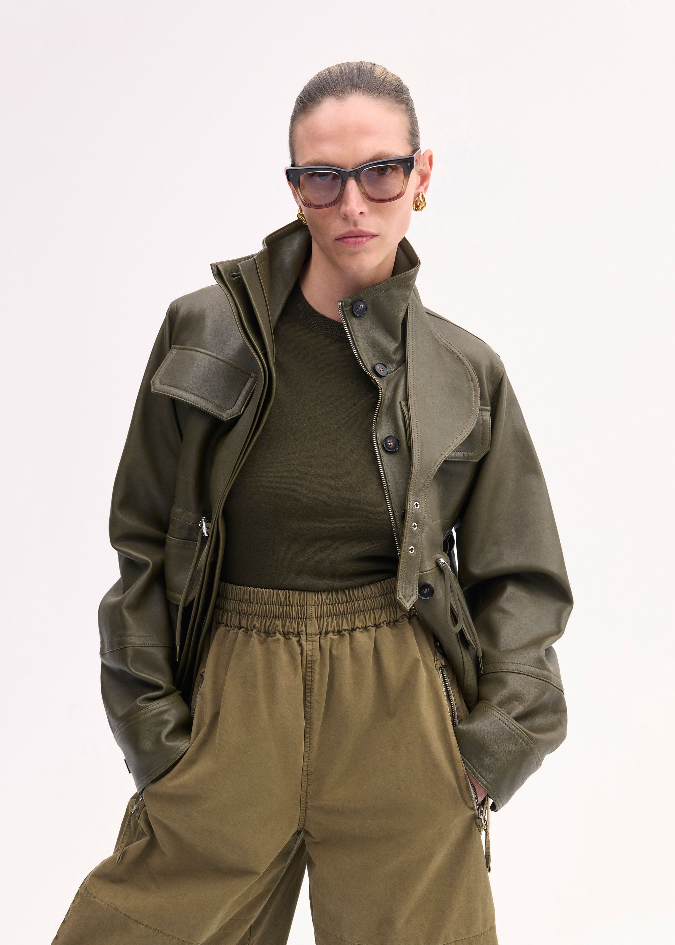 Men's Genuine Leather Military Jacket - Olive Green Tactical Outerwear for Outdoor Adventures & Casual Wear
