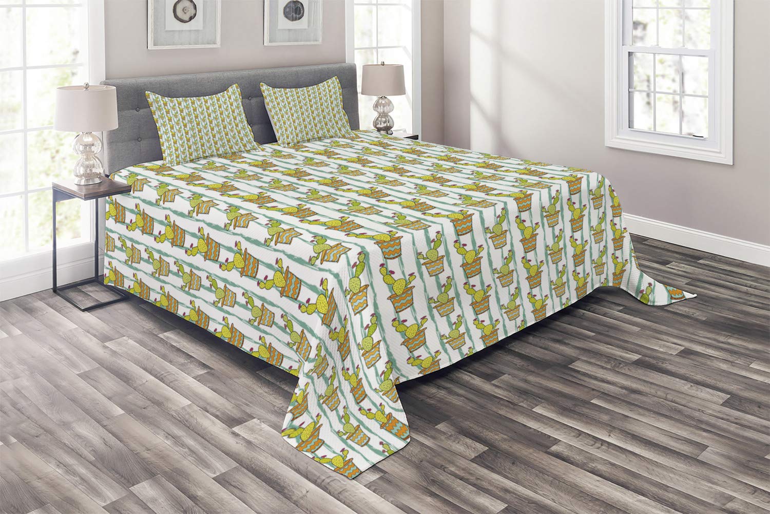 Ambesonne King Size 3-Piece Cactus Quilted Bedspread Set with 2 Pillow Shams | Green Orange Mint Chevron Pattern | Cartoon Cactus Design | Perfect for Boho Bedroom Decor, Guest Room, or Dorm Room