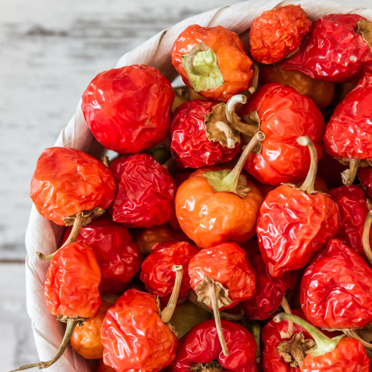 Pastene Hot Cherry Peppers - Spicy Pickled Peppers in Brine (1 Pack, 16 oz) - Perfect for Sandwiches, Pizza Toppings & Antipasto Platters