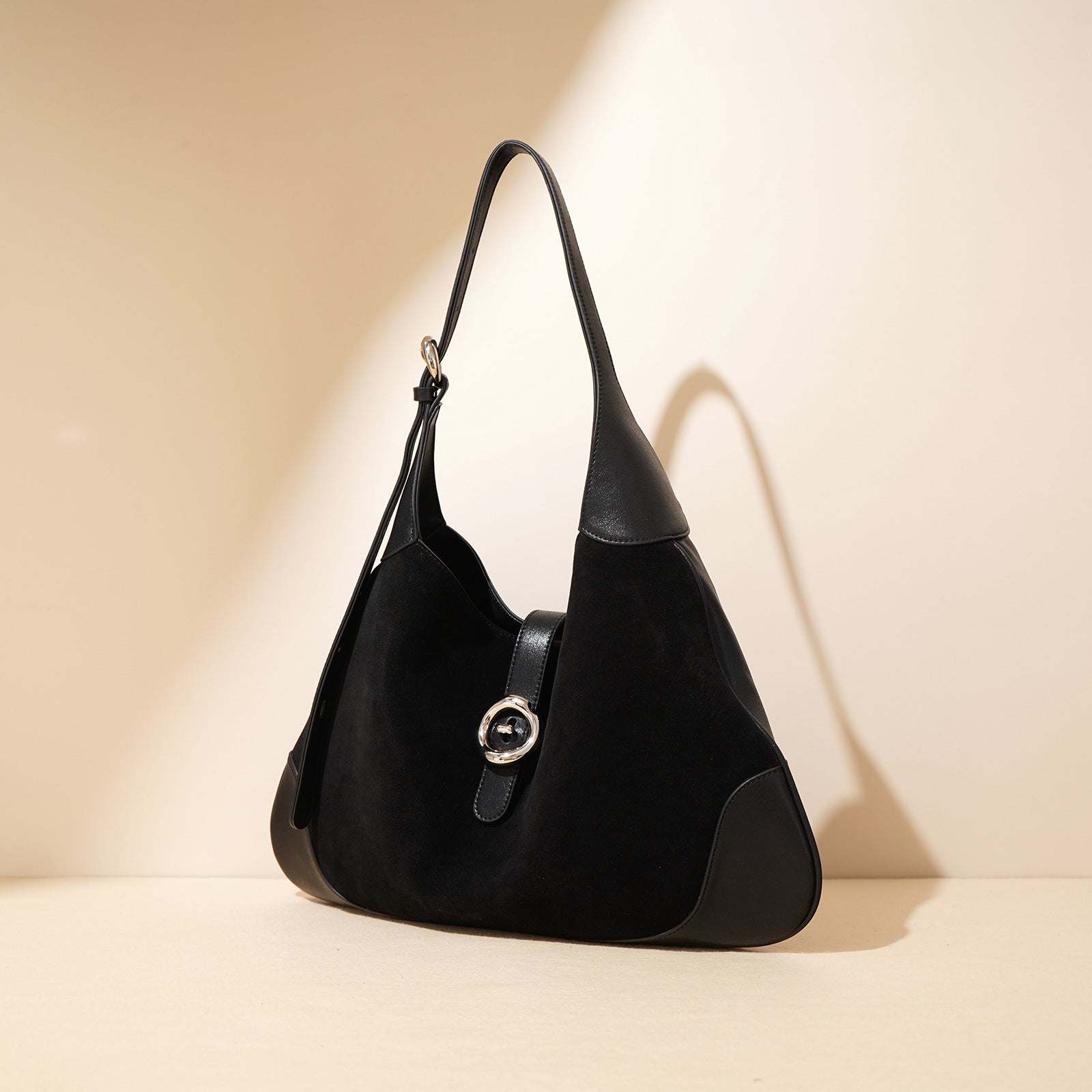 Stylish Spacious Everyday Shoulder Bag for Women - Lightweight Durable Crossbody Purse with Multiple Pockets - Perfect for Work, Travel & Shopping