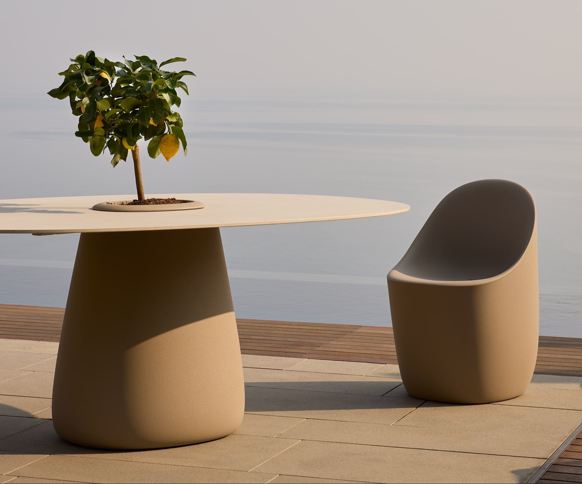 Stylish Qeeboo Cobble Chair - Modern Home & Office Seating for Living Room, Lounge, and Workspace