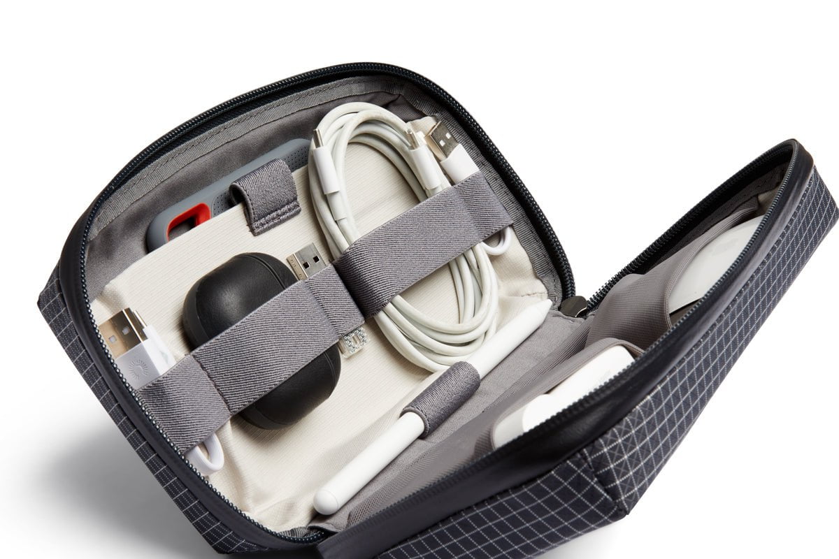 Bellroy Tech Kit - Premium Travel Organizer for Cables, Chargers & Accessories | Perfect for Business Trips, Commuting & Daily Use