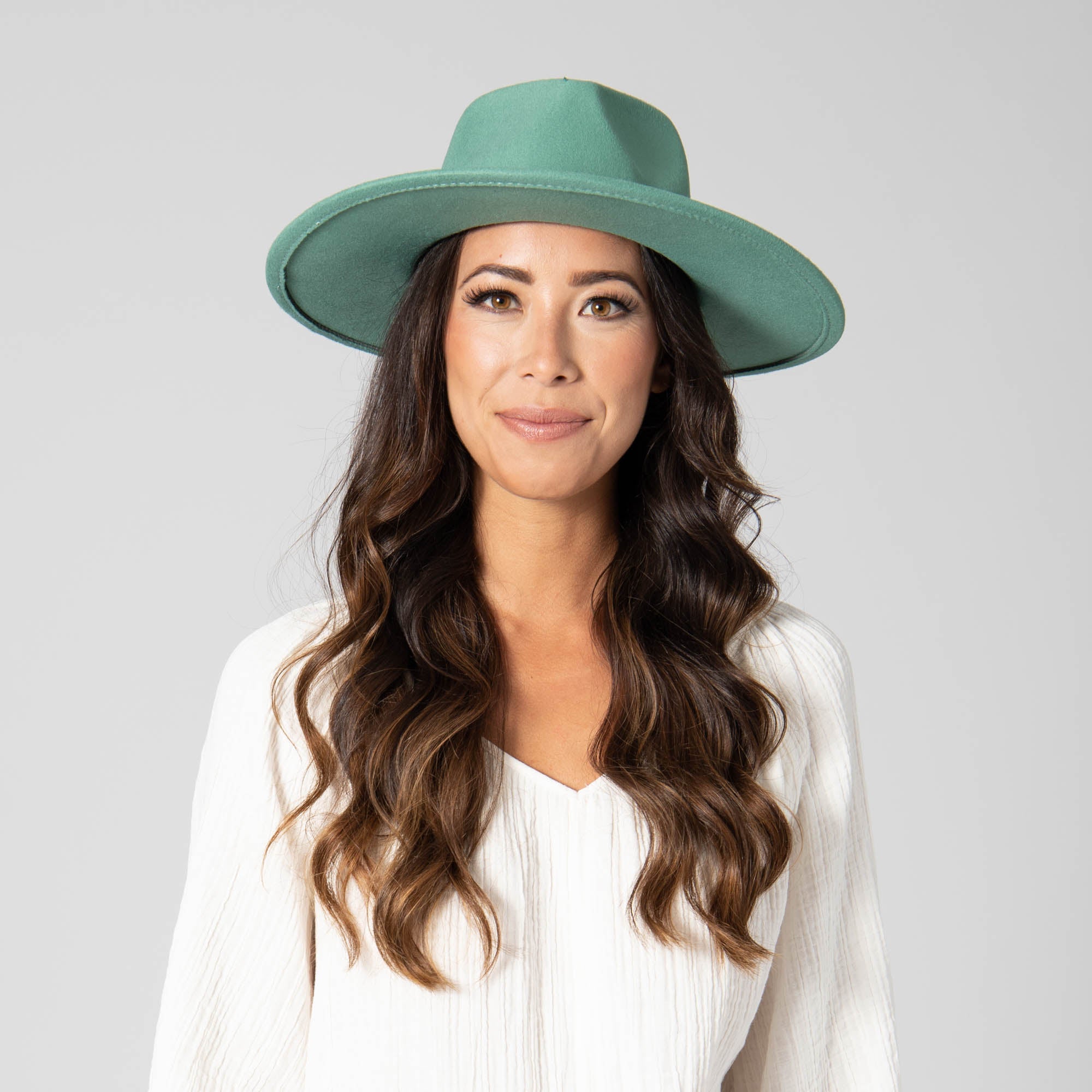 Stylish Women's Faux Felt Fedora Hat - Trendy Wide Brim Fashion Hat for Ladies - Perfect for Outdoor, Travel, and Casual Wear