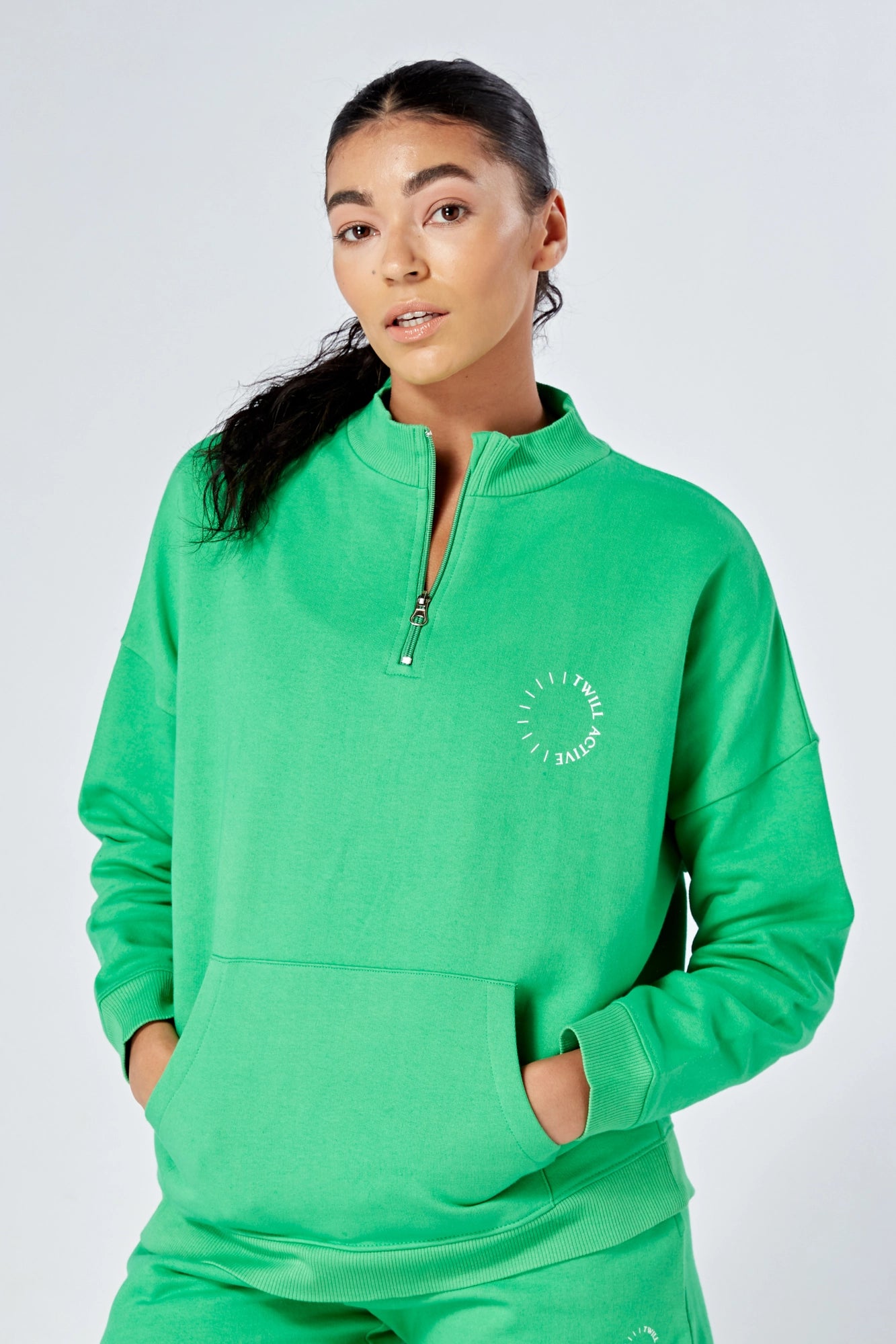 Oversized Twill Zip-Up Sweatshirt with Funnel Neck - Green | Cozy Casual Pullover for Women | Perfect for Lounge Wear, Fall Outfits & Street Style Fashion