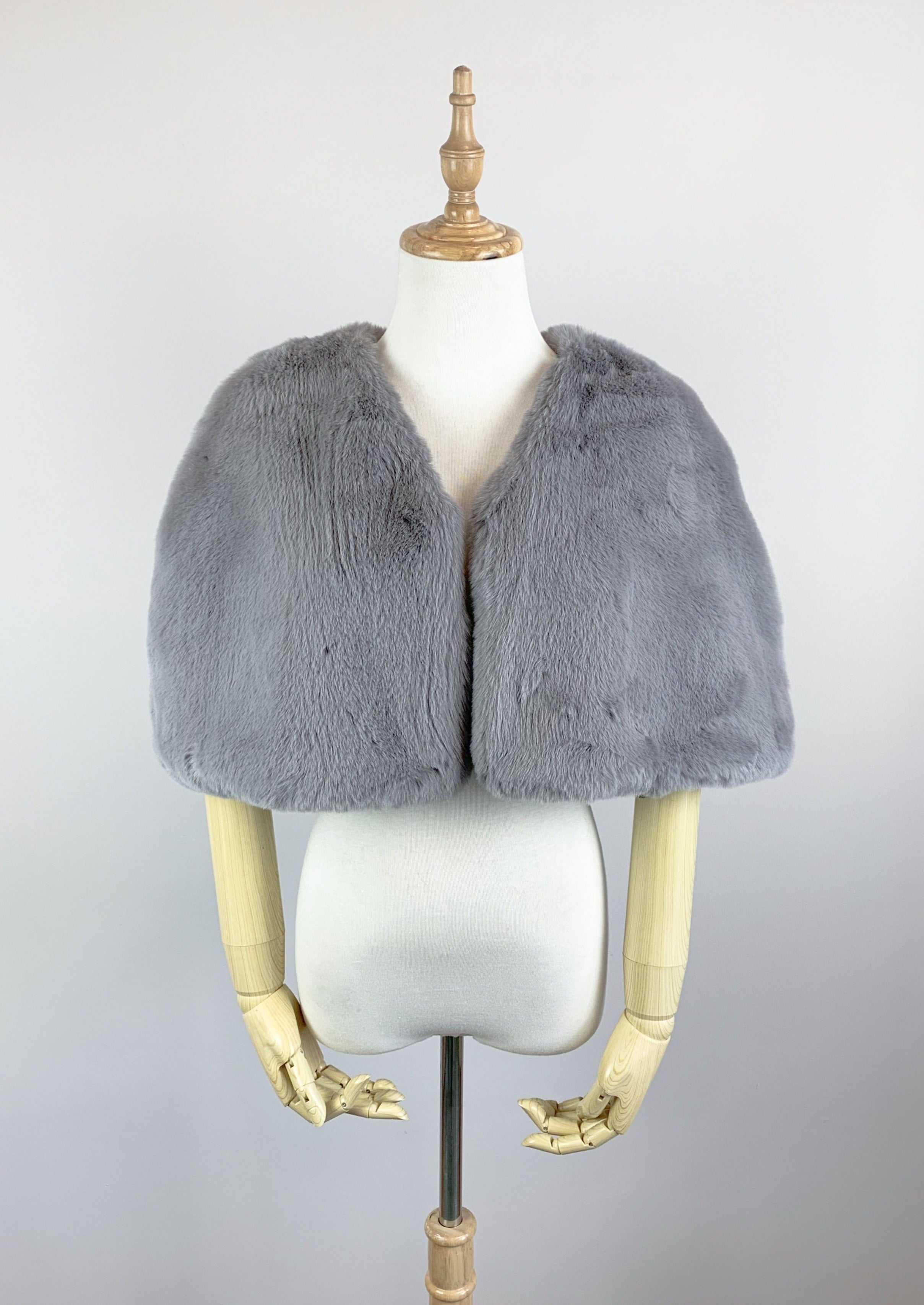 Elegant Gray Faux Fur Bridal Cape (Georgina Gry05) - Perfect for Winter Weddings, Photo Shoots & Formal Events