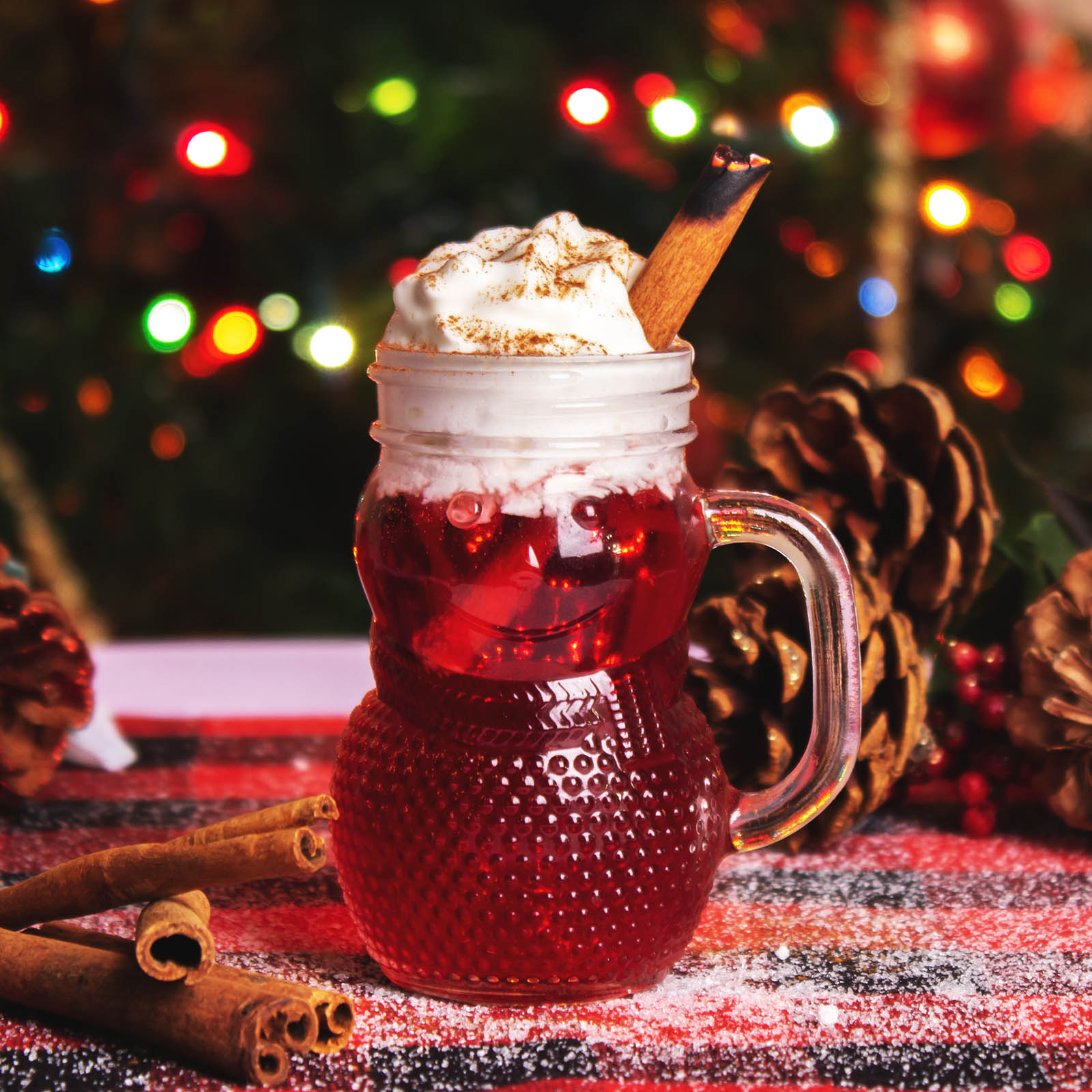 BarConic® 4oz Snowman Mason Jar - Holiday Drinkware for Christmas Cocktails, Hot Cocoa & Festive Beverages