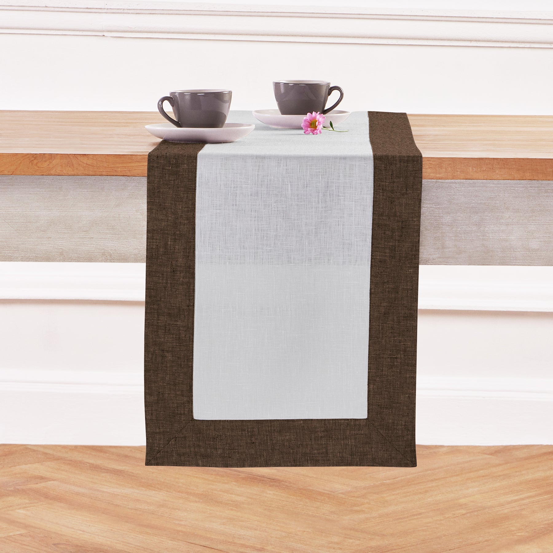Elegant Contempo Table Runner - Premium Dining Decor for Weddings, Holidays & Everyday Use