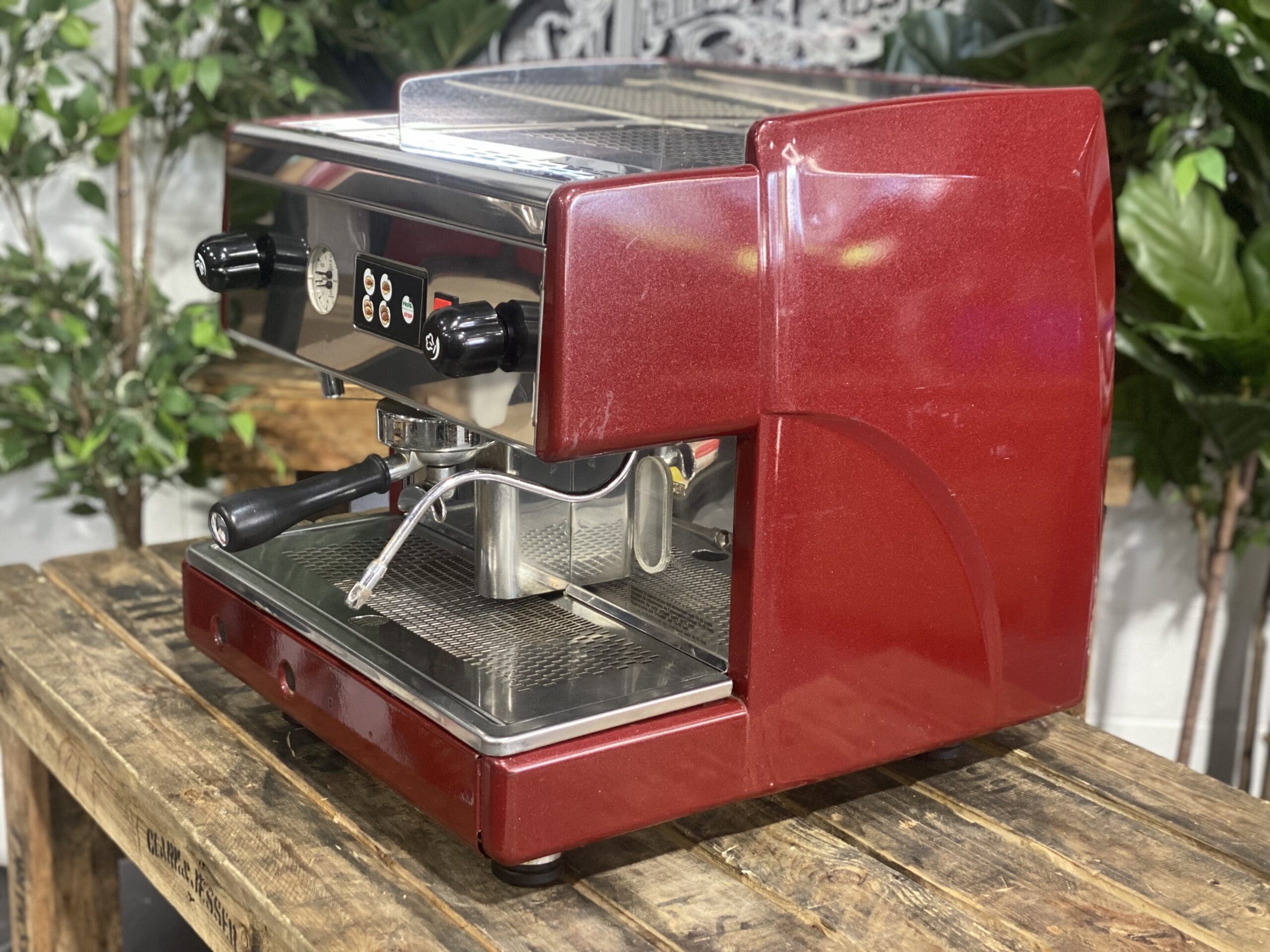 CMA 1 Group Red Espresso Coffee Machine - Professional Commercial Grade Espresso Maker for Home & Cafe Use | Perfect for Coffee Shops, Restaurants & Home Baristas
