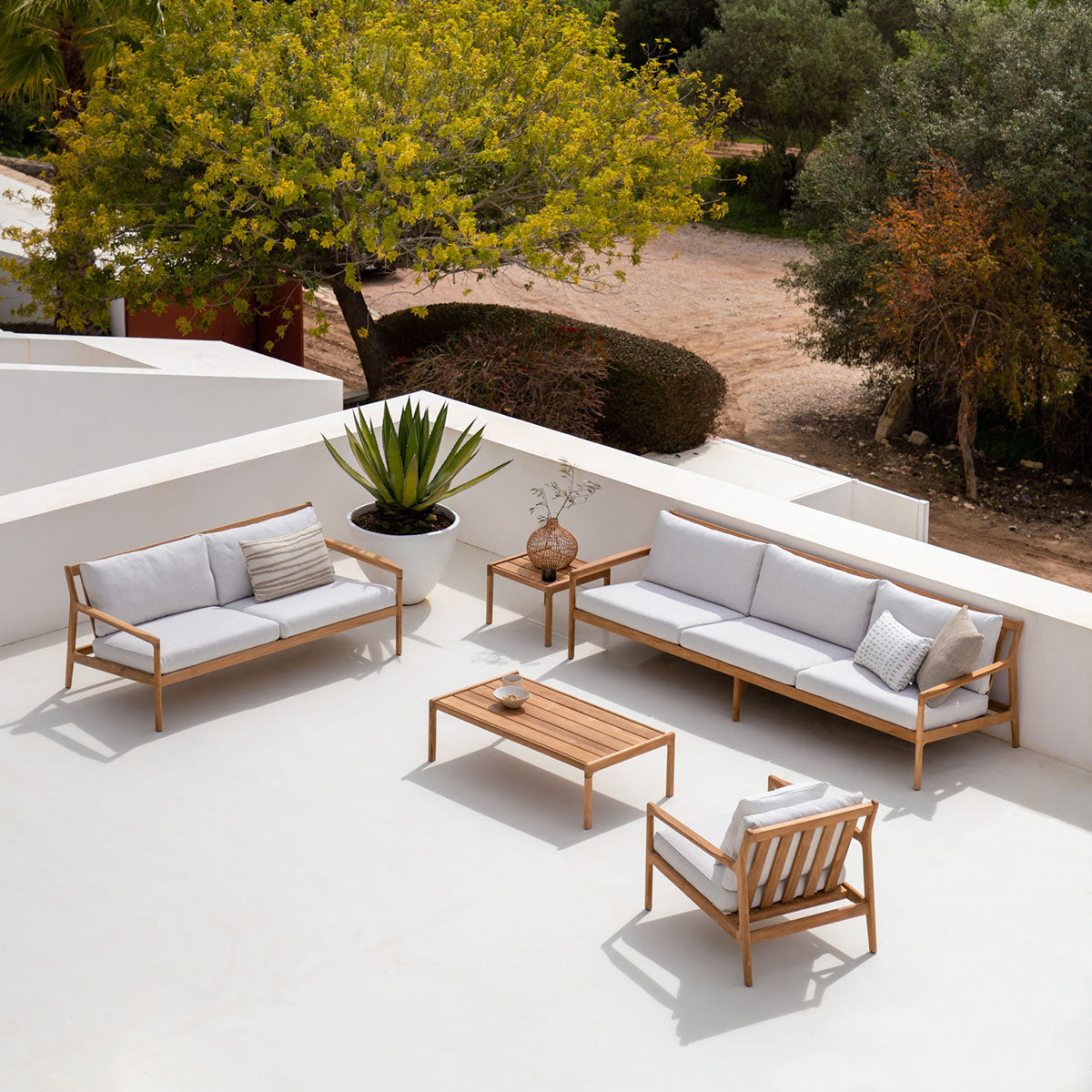 Premium Teak Outdoor Fabric Lounge Chair - Waterproof & UV Resistant - Off White Patio Furniture for Backyard, Poolside & Garden Relaxation