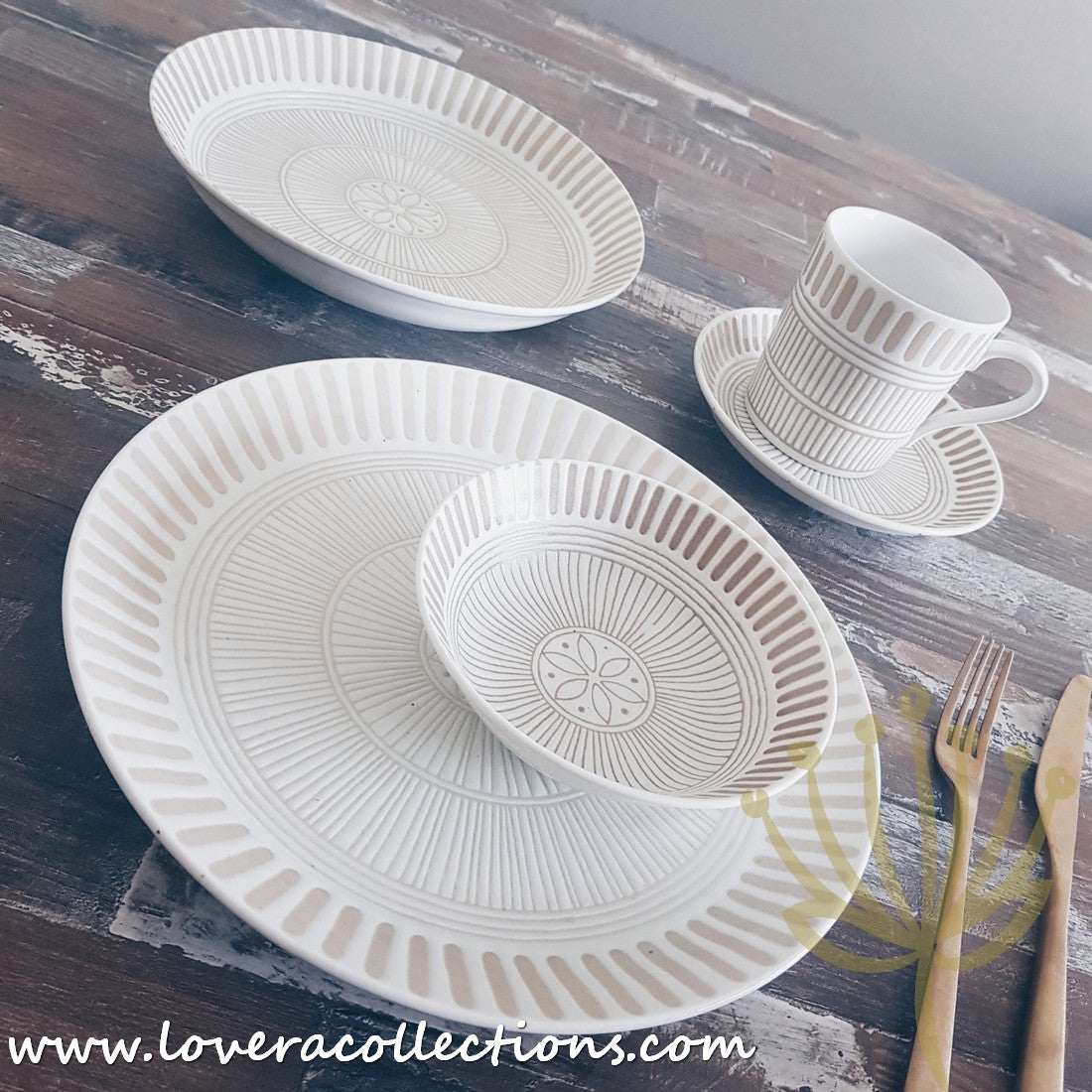 Bloom Japan Sausalito Dinnerware Set - Premium Porcelain Plates, Bowls & Cups - Elegant Japanese Style Tableware for Dining, Entertaining & Home Decor (50% Off Sale)