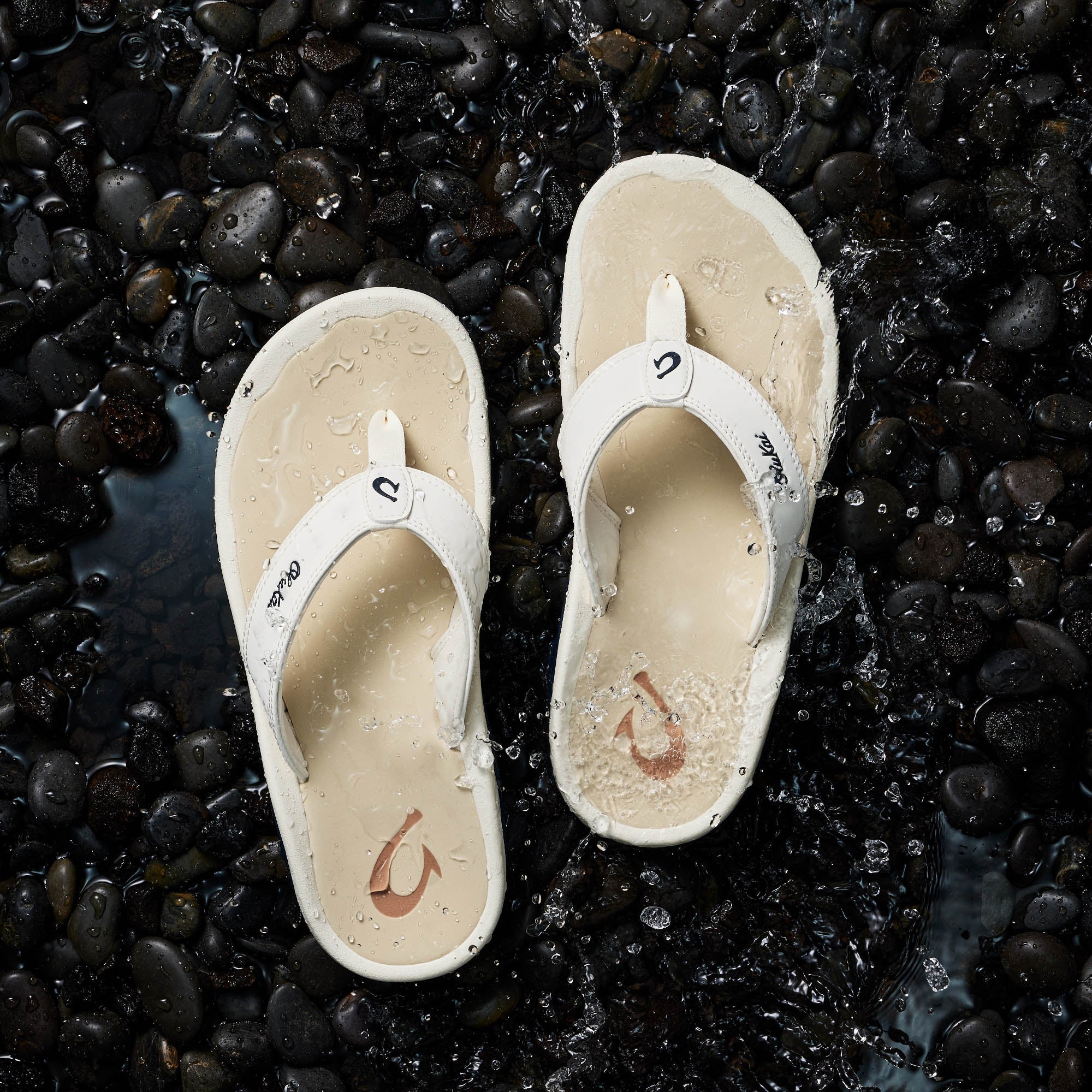 Ohana White Sand & Deepest Depths - Premium Beach & Ocean Inspired Home Decor for Coastal Living Rooms, Bedrooms, or Vacation Homes