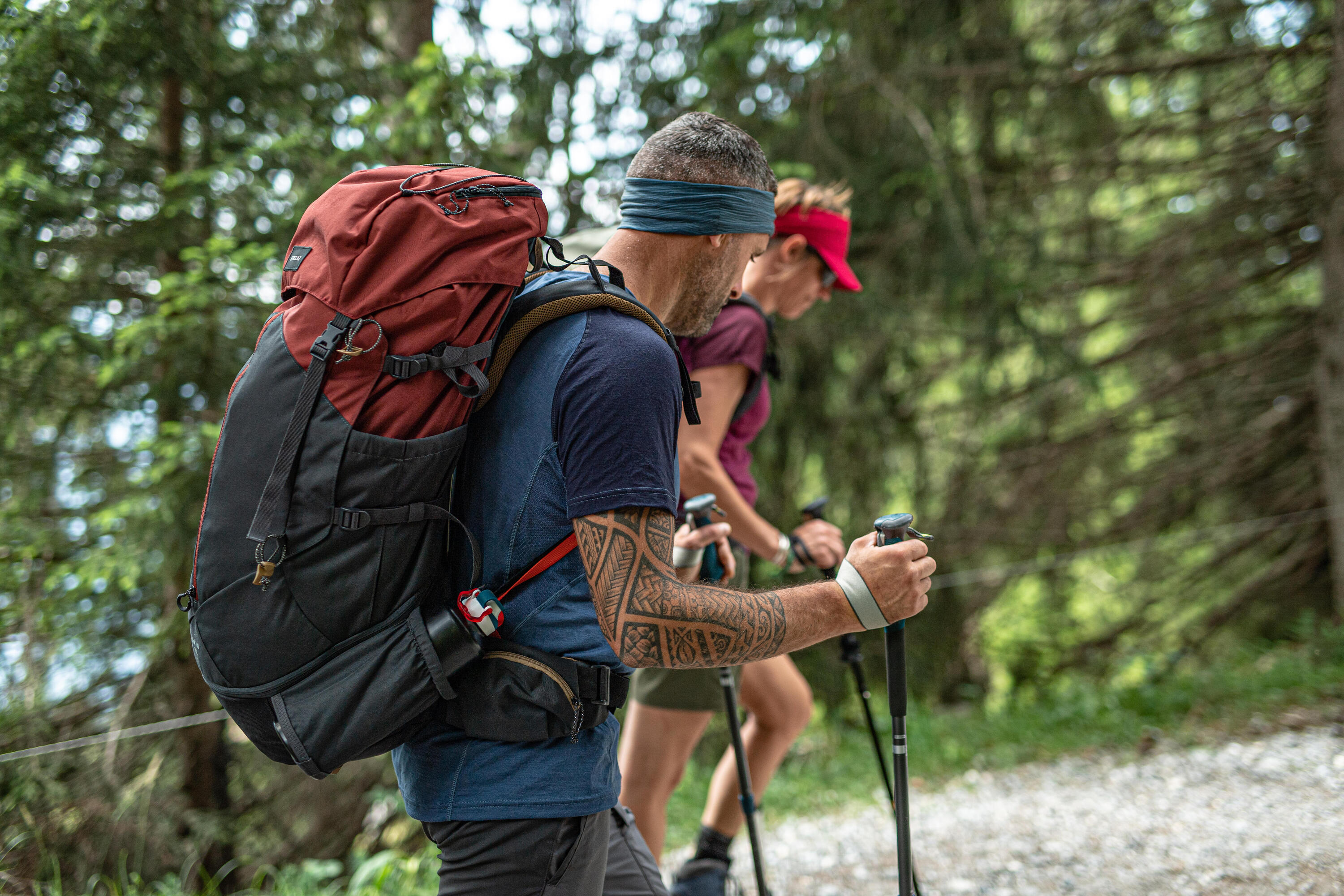 Simond MT100 Easyfit 70L Men's Hiking Backpack - Lightweight Trekking & Camping Gear for Outdoor Adventures