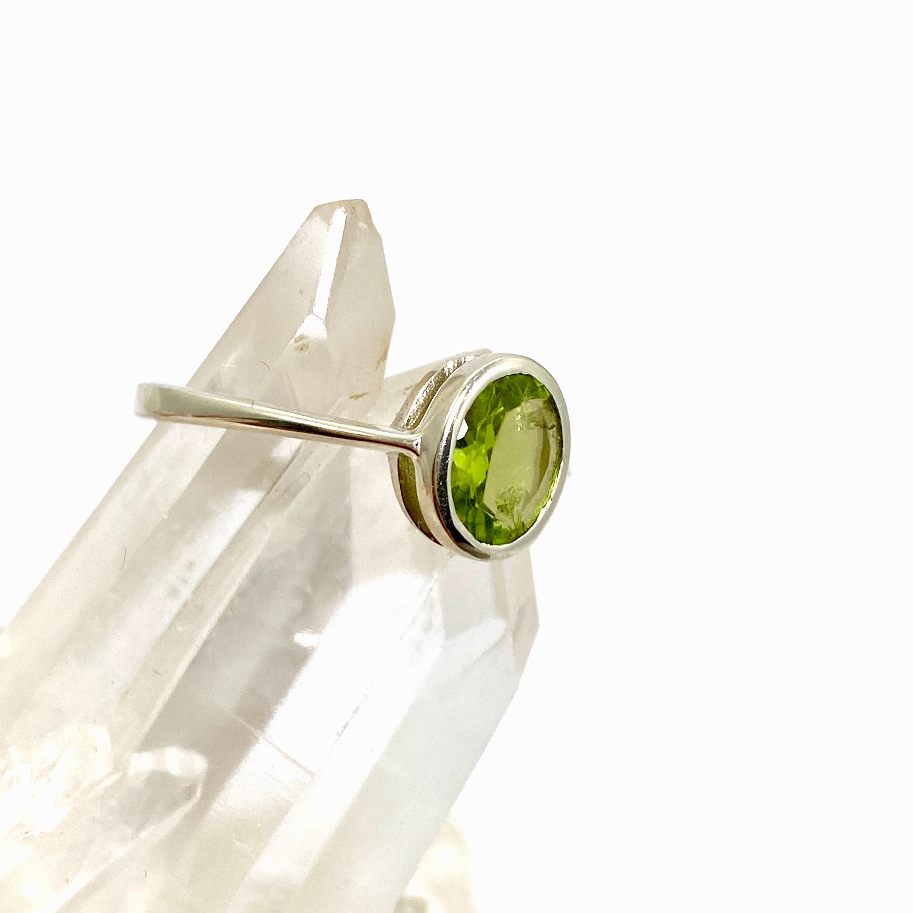 Peridot Oval Faceted Ring Size 8.5 - Dainty Green Gemstone Jewelry for Women - Perfect for Engagement, Anniversary & Everyday Wear