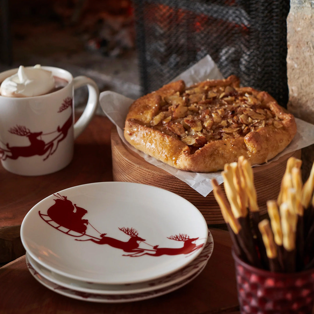 Santa's on His Way Canapé Plates - Set of 4 Christmas Appetizer Dishes for Holiday Parties & Festive Gatherings