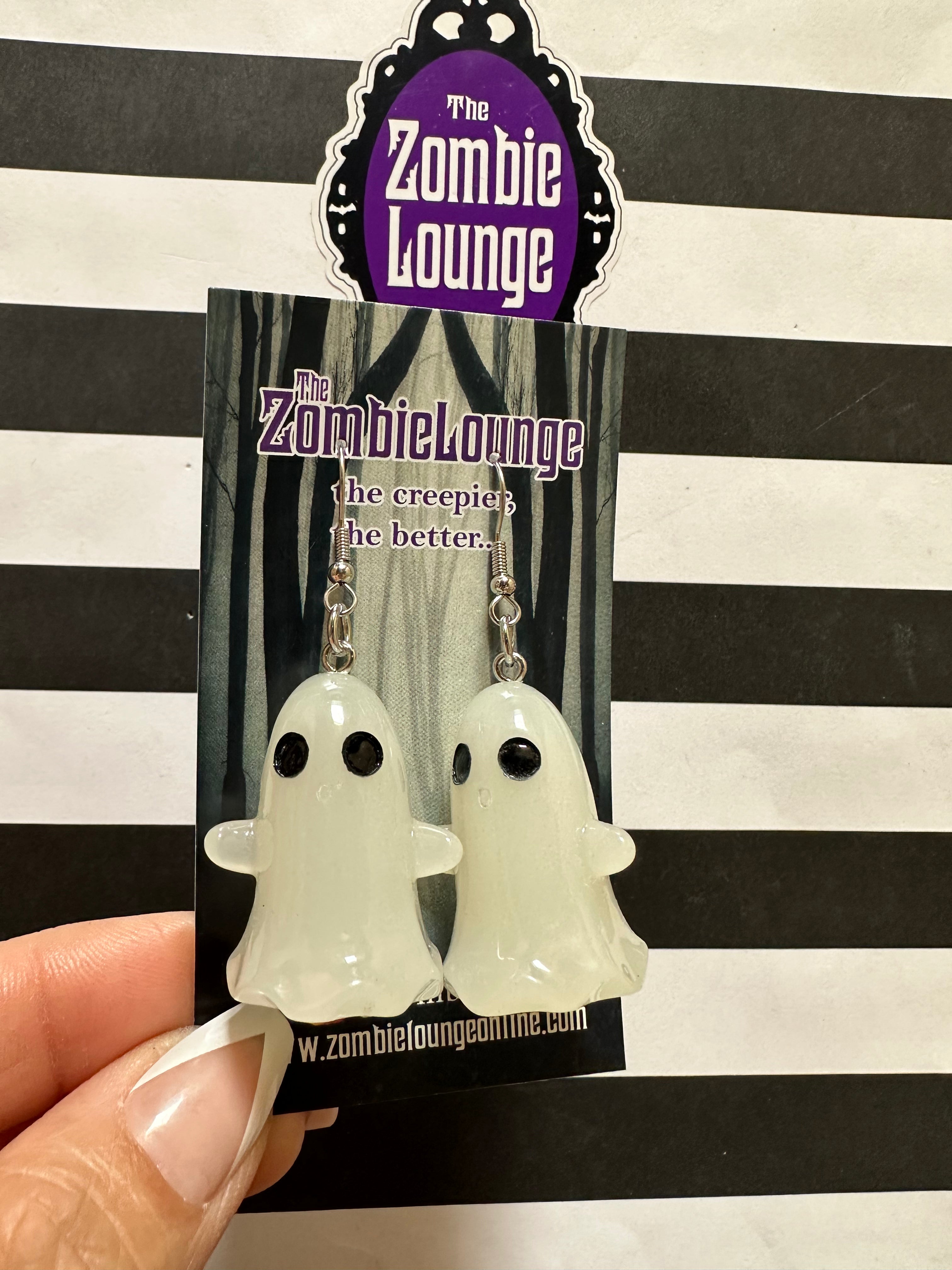 Handmade Ghost Resin Earrings - Unique Gothic Jewelry for Women - Perfect for Halloween, Cosplay & Dark Fashion Accessories