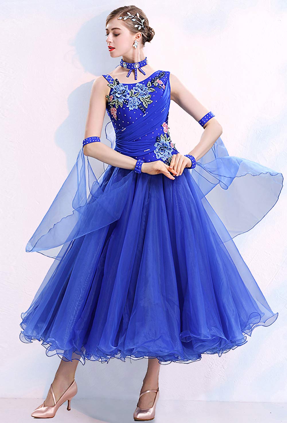 Elegant Women's Sleeveless Ballroom Dance Dress for Performance & Competition - Perfect for Latin, Swing, and Social Dancing Events