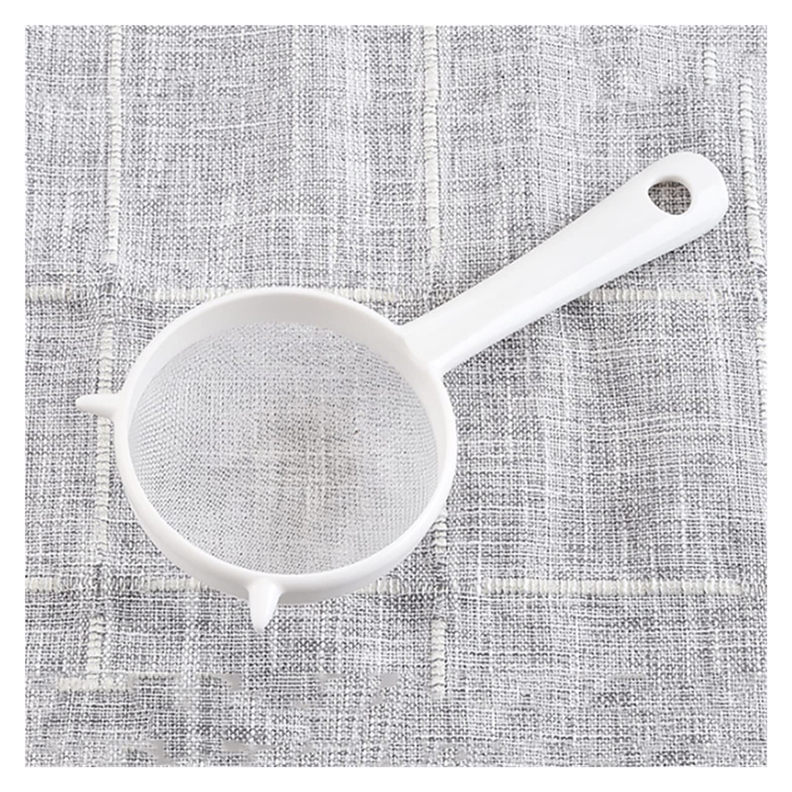 Reusable Plastic Handheld Tea Strainer & Flour Sieve - Fine Mesh Kitchen Colander for Filtering Tea Leaves, Spices, Baking Powder | Perfect for Tea Brewing, Cooking & Baking Accessories