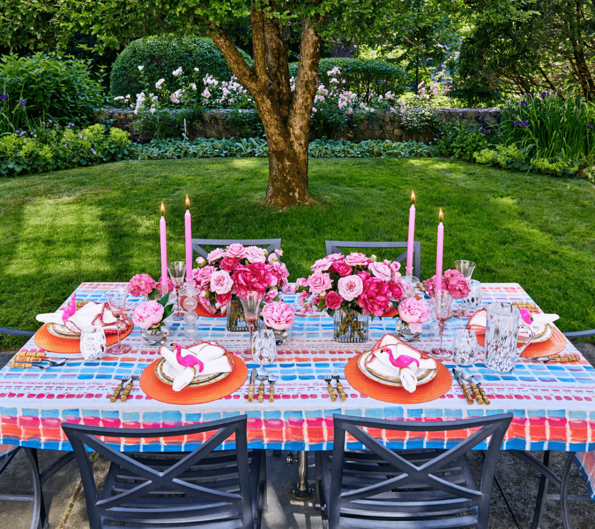 Vibrant Crocodile Print Placemats Set of 4 - Waterproof & Heat Resistant Dining Table Mats for Everyday Use, Dinner Parties & Home Decor