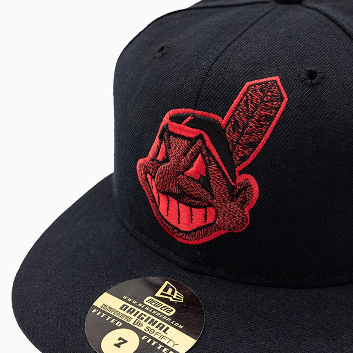 Cleveland Indians MLB 59FIFTY Fitted Baseball Cap - Official Licensed Snapback Hat for Men & Women - Perfect for Games, Collecting & Streetwear Fashion
