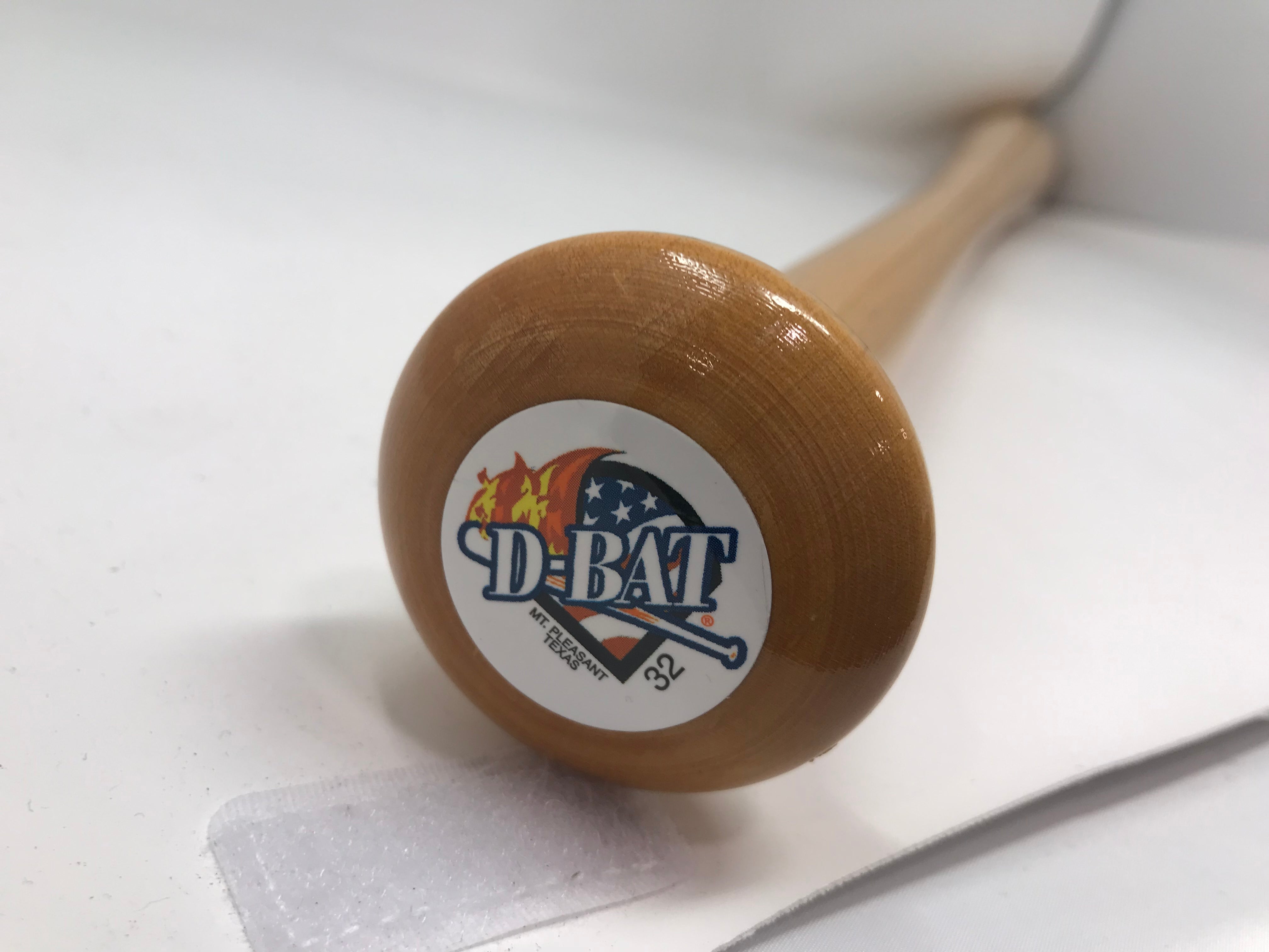 New D Bat DB 110 Pro Maple Series 32 Inch Baseball Bat - Natural Gloss Finish for Youth & Adult Players - Perfect for Training, Games & Tournaments