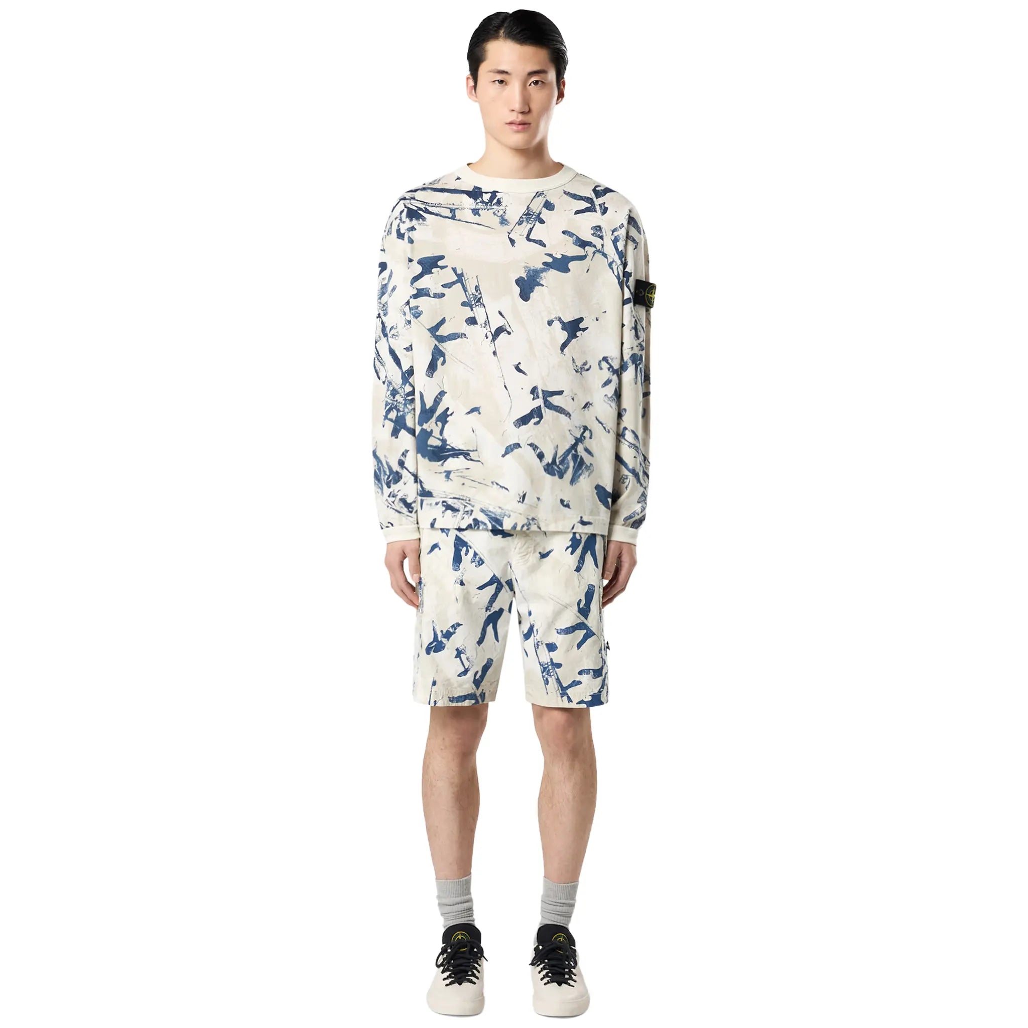 Stone Island Camouflage Textured Desert Sweatshirt for Men - Military Style Pullover Hoodie for Outdoor Adventures & Urban Streetwear