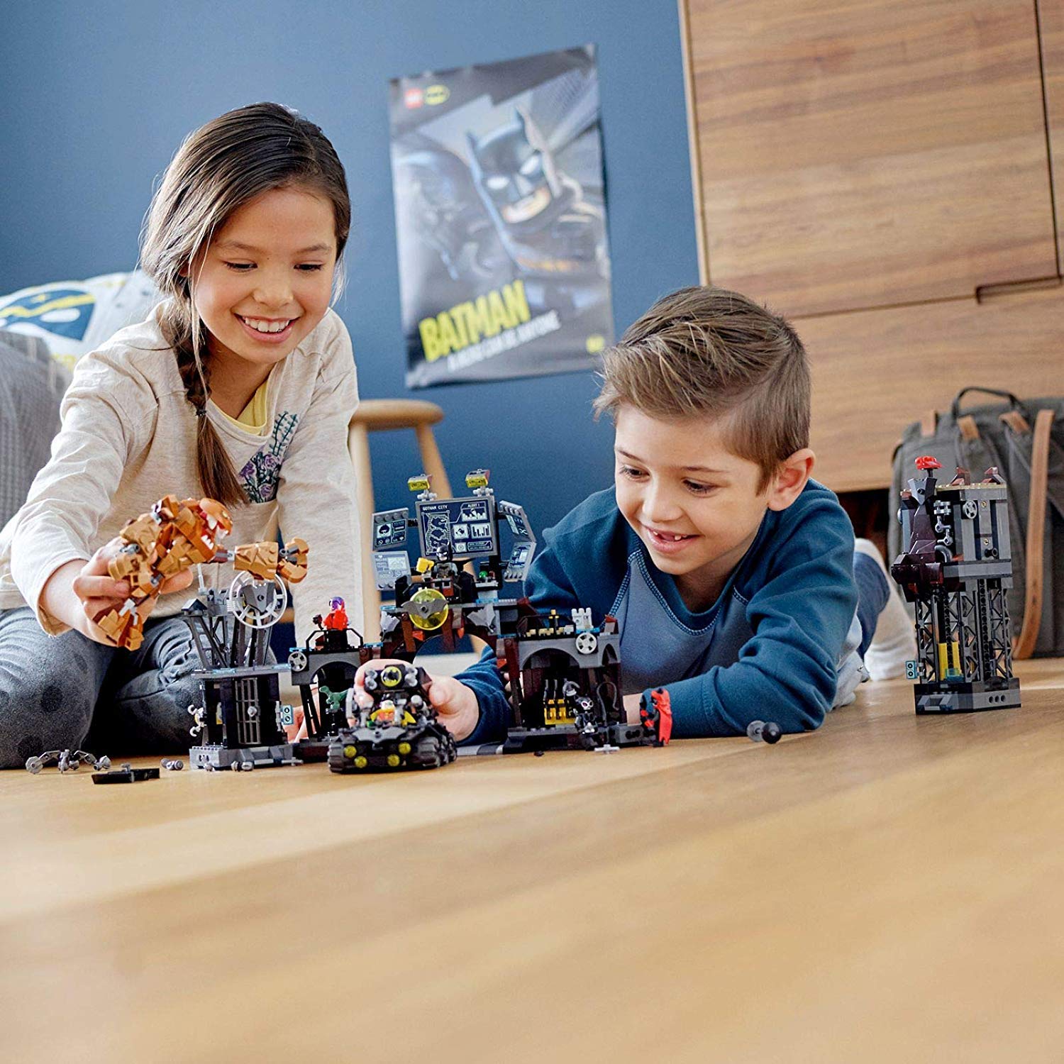 LEGO® DC Comics Super Heroes™ Batcave Clayface Invasion Building Toy Set for Kids Ages 8+ (1038 Pieces) - Perfect for Superhero Play, Collecting & Creative Construction