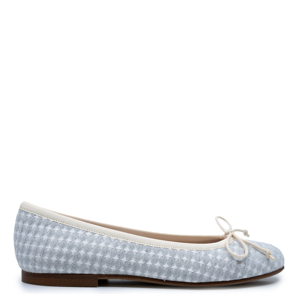 Beberlis Silver Diamond Bow Ballet Flat Shoes for Women - Elegant Comfort for Weddings, Parties & Everyday Wear