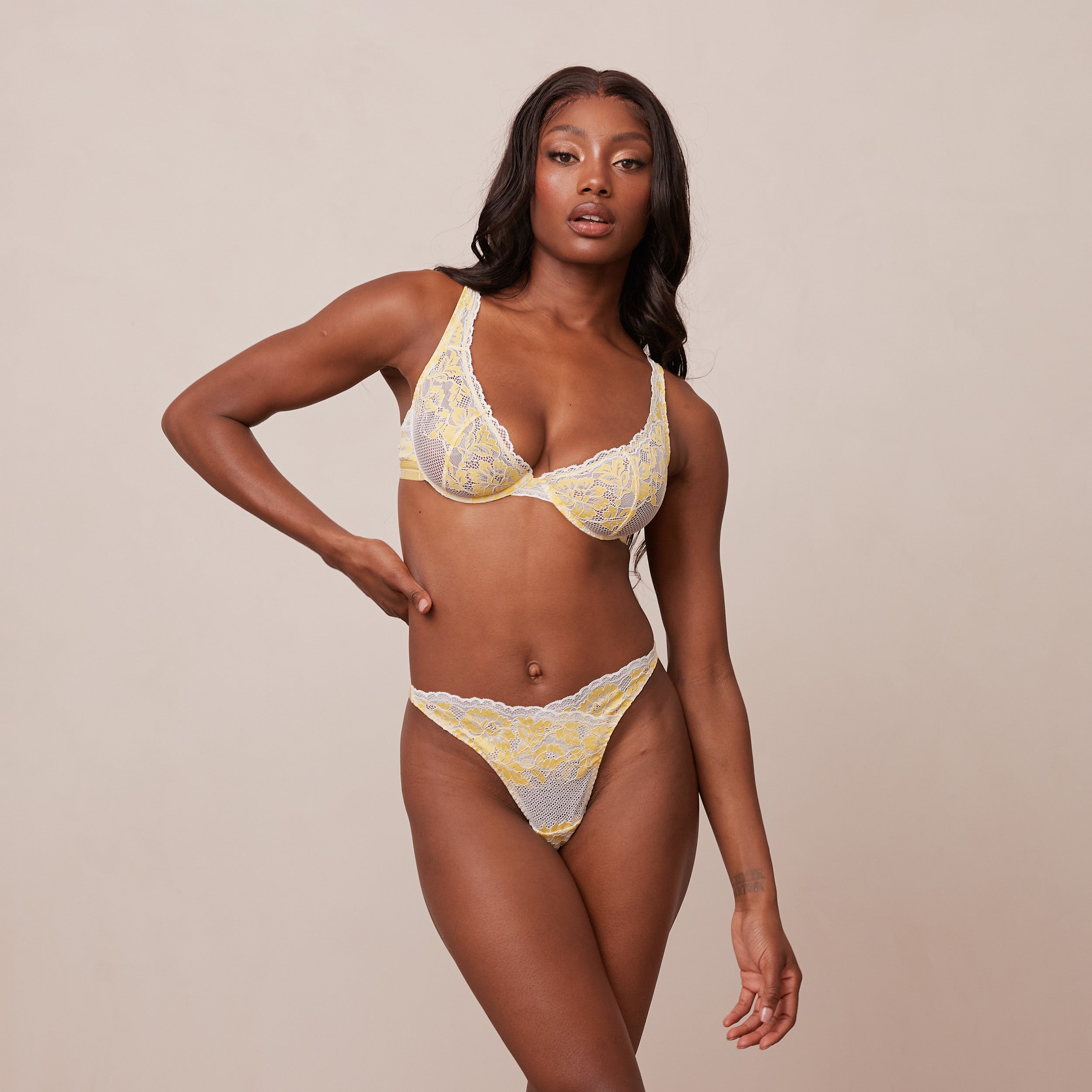 Luxury Balcony Bra - Comfortable Lace Underwire Bra for Women, Sexy Lingerie in Lemon Yellow - Perfect for Everyday Wear, Date Nights & Special Occasions