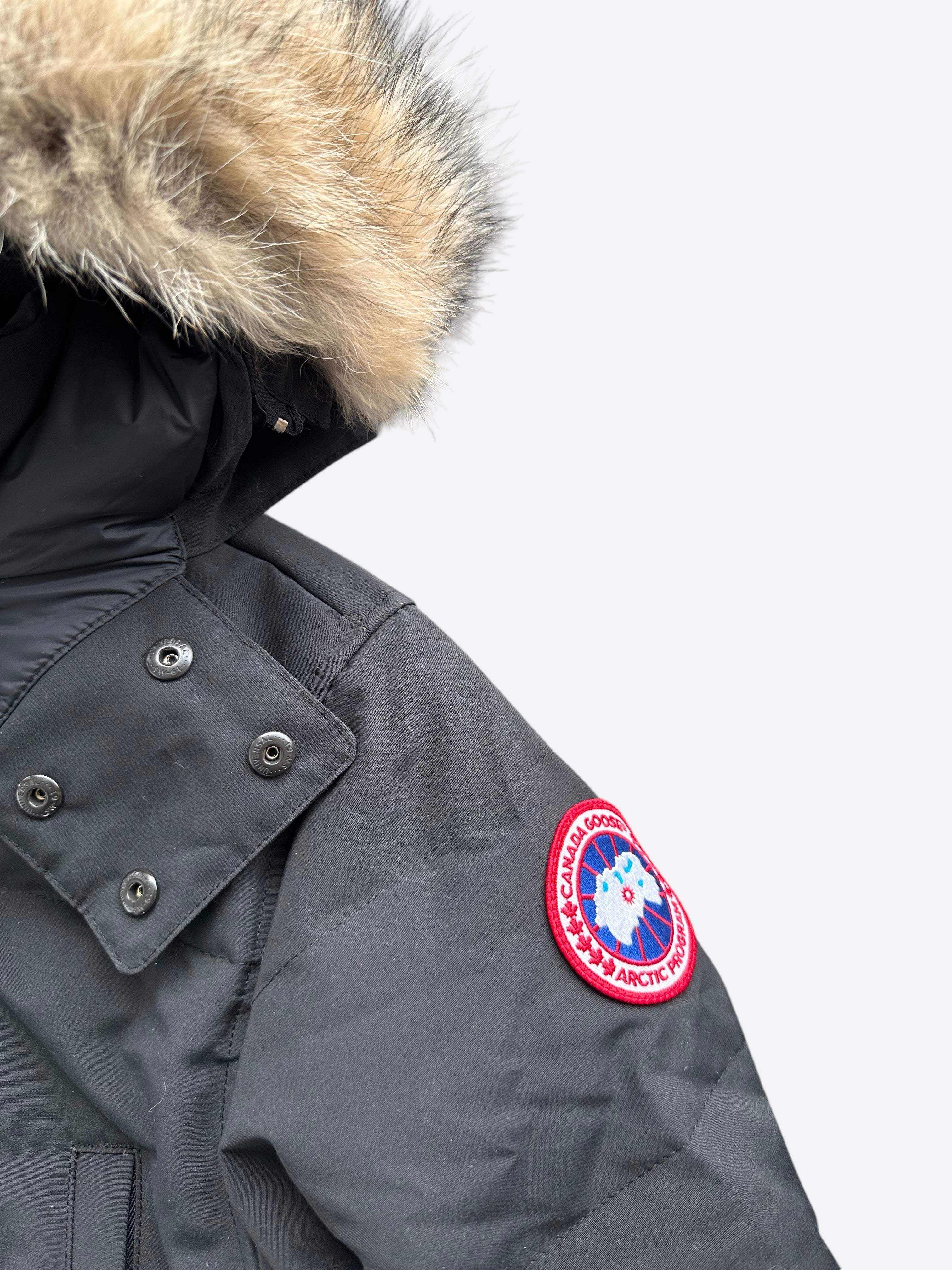 Canada Goose Black Wyndham Men's Parka - Premium Winter Jacket for Extreme Cold Weather | Waterproof & Windproof Down Coat for Outdoor Activities, Skiing & Urban Fashion