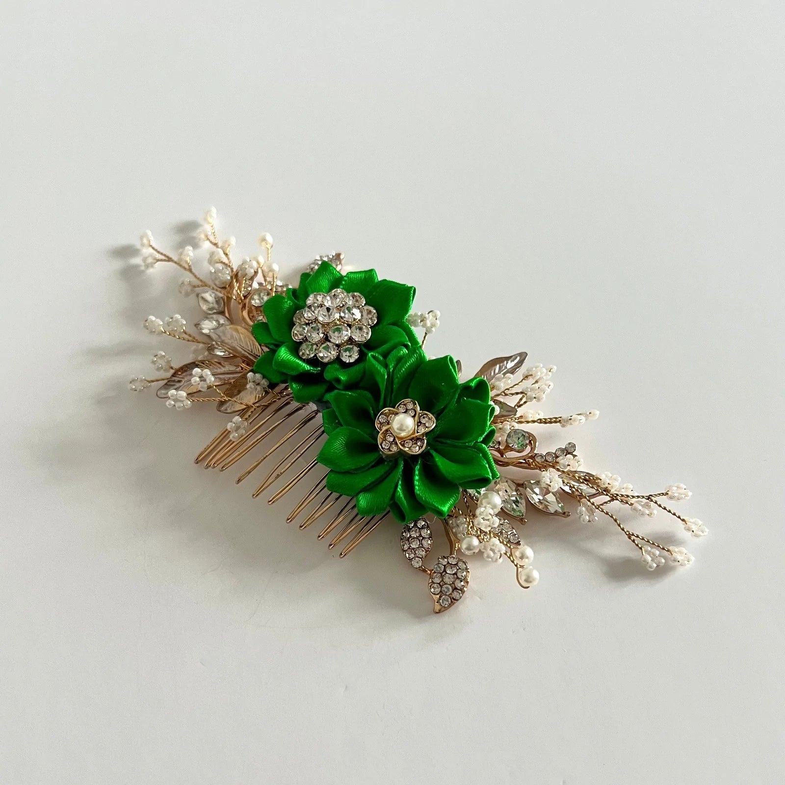 Floral Bridal Hair Comb - Elegant Wedding Hair Accessory with Flowers in Various Colors (TT329) | Perfect for Brides, Bridesmaids & Special Occasions