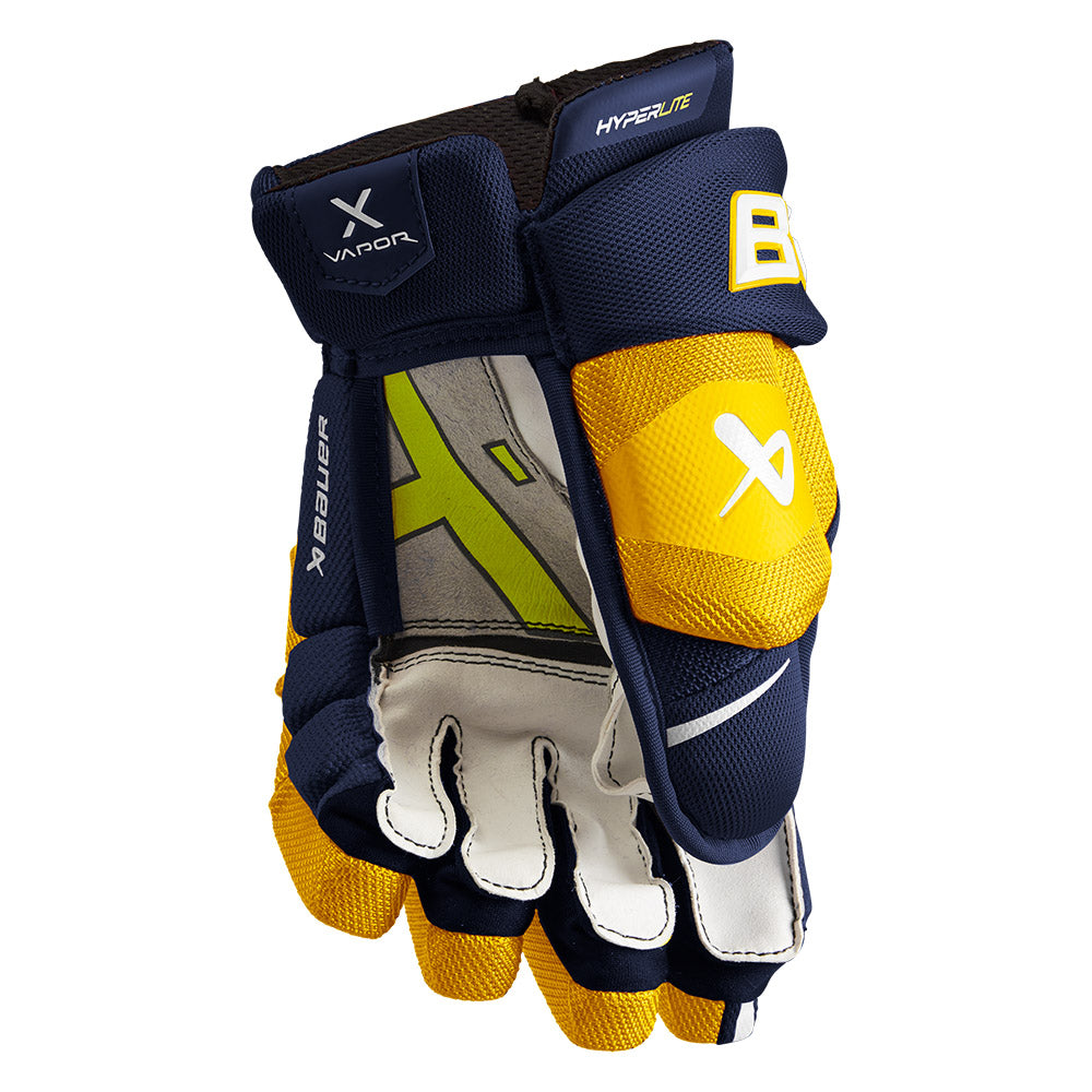 Bauer Vapor HyperLite Junior Ice Hockey Gloves - Lightweight Youth Hockey Gloves for Performance & Protection - Perfect for Practice, Games & Training