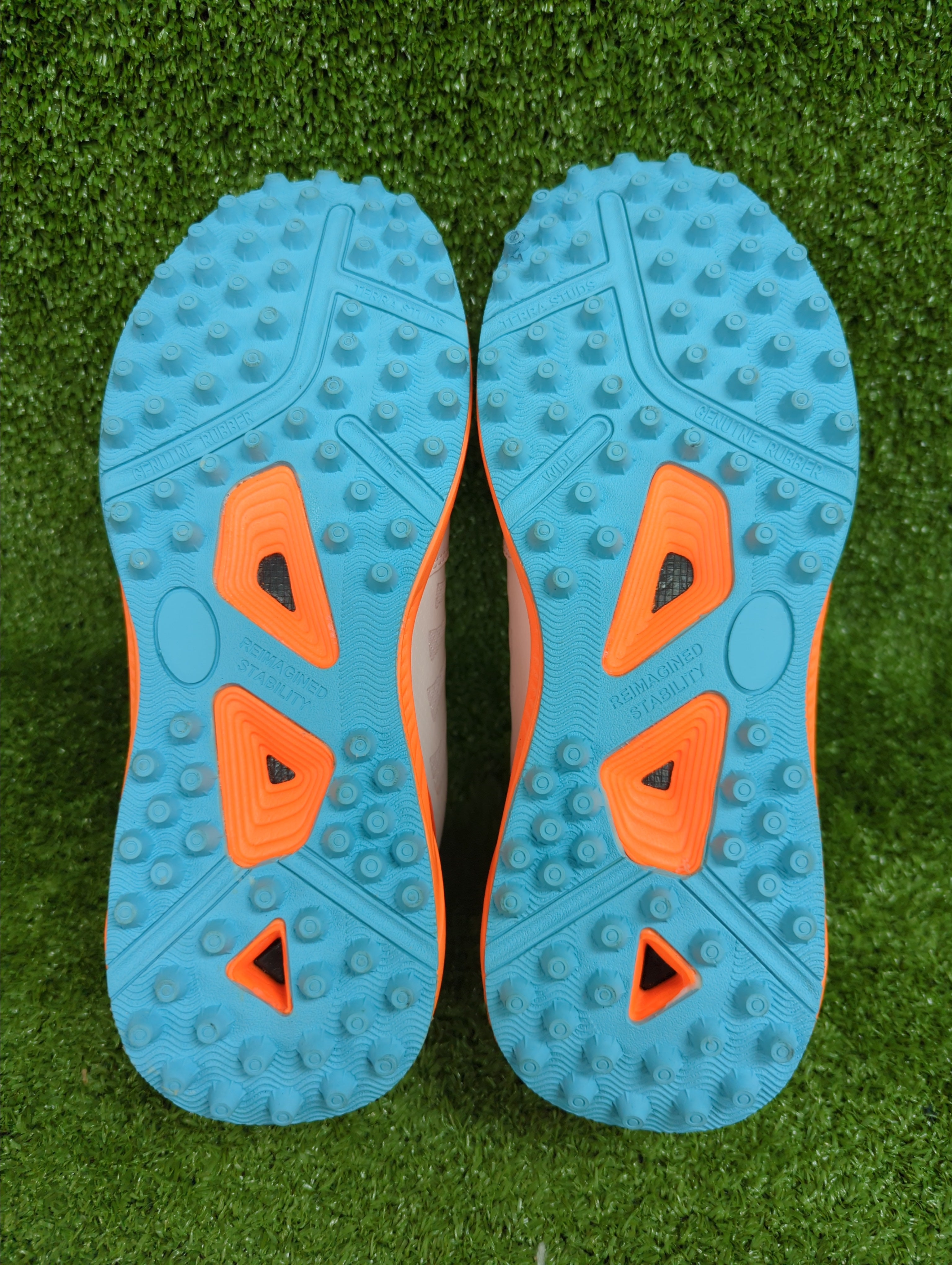 FINO C 14 Junior Cricket Shoes for Boys & Girls - White & Orange Sports Shoes with Non-Slip Sole - Perfect for Cricket Matches, Training & Outdoor Sports