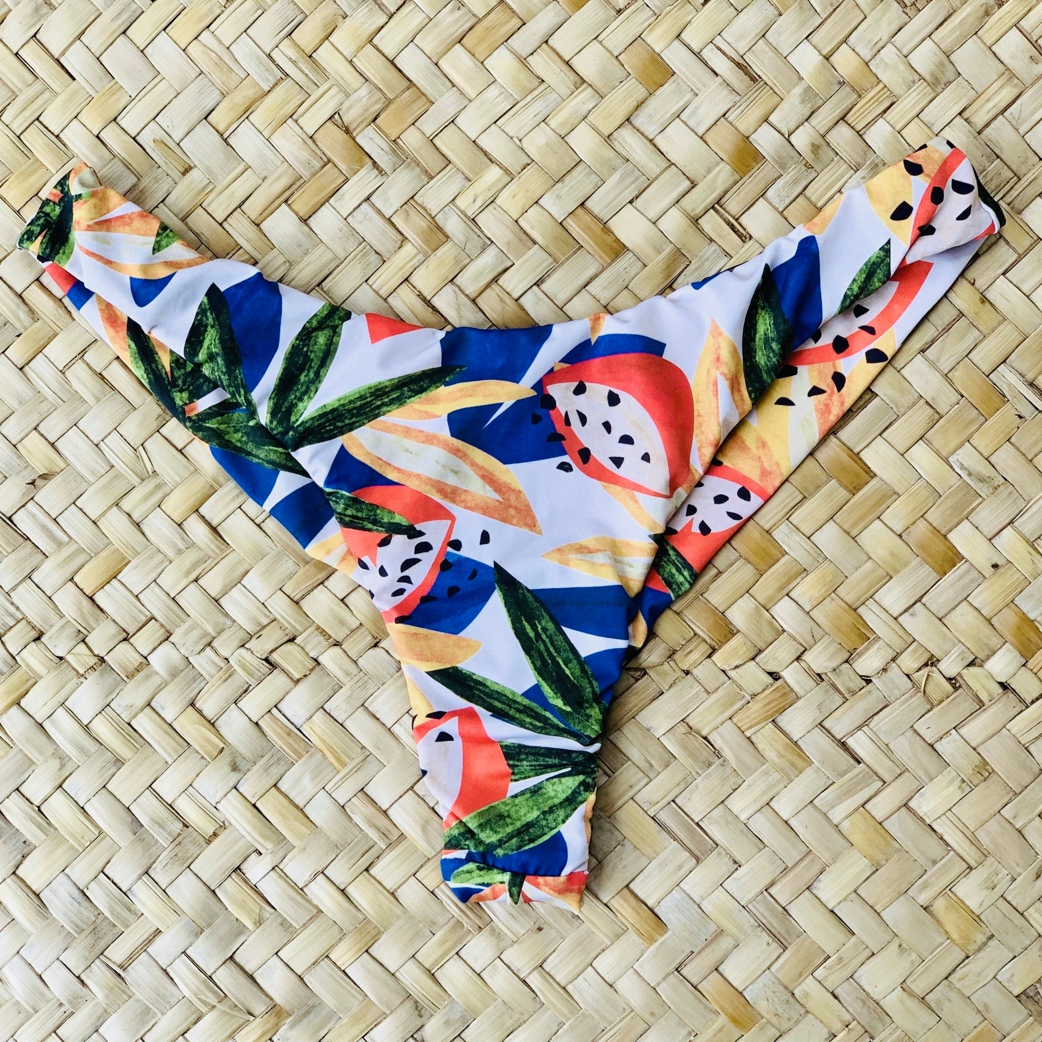 Claudia Set - Stylish Women's 2-Piece Outfit | MamaZoo Brazil | Perfect for Beach, Vacation & Summer Fashion