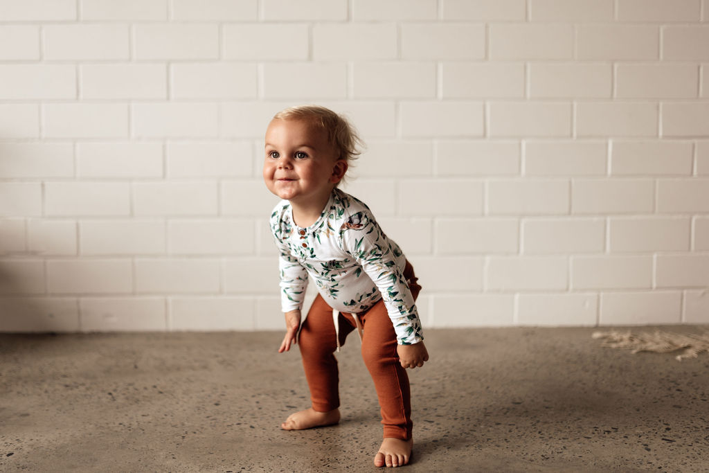 Snuggle Hunny Ribbed Organic Cotton Baby Pants - Size 0 (6-12 Months) for Boys & Girls - Soft & Comfortable for Playtime, Sleep & Everyday Wear