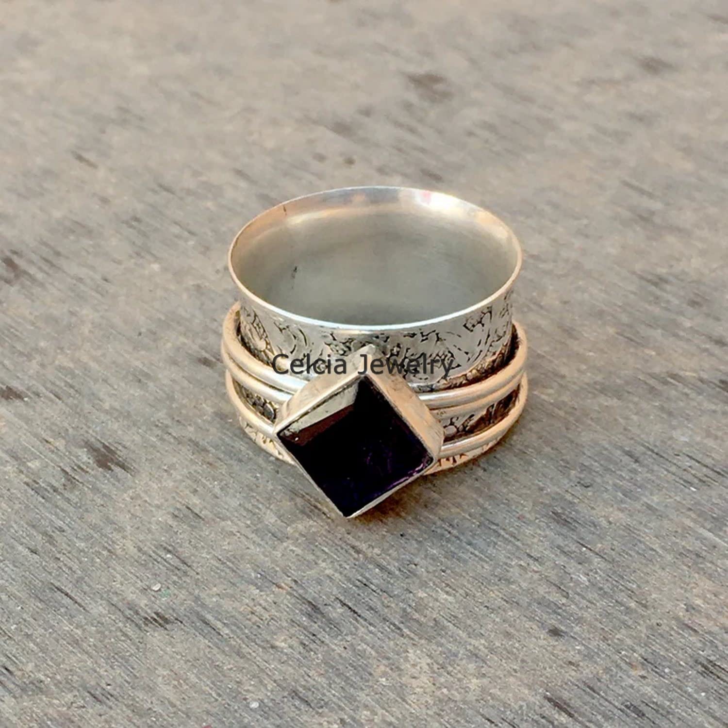 Natural Amethyst Unisex Ring - Faceted Square Spinner Ring for Stress Relief & Meditation, February Birthstone Jewelry, Anniversary & Mother's Day Gift (Size 7) - Perfect for Anxiety Relief, Mindfulness Practice & Stylish Everyday Wear