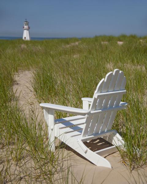 Polywood Classic Folding Adirondack Chair - Durable Outdoor Furniture for Patio, Poolside & Garden Relaxation - Weather-Resistant Recycled Plastic Material
