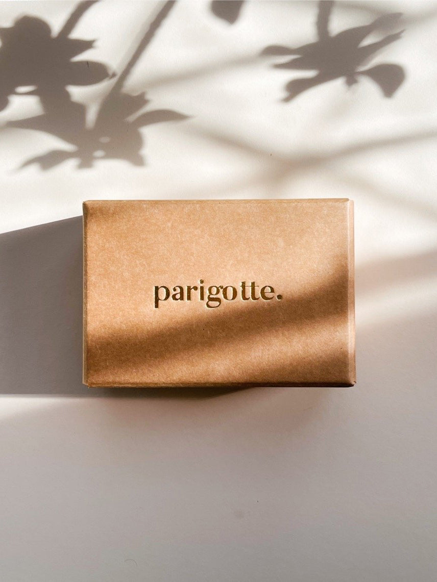 Parigotte Palo Santo Box - 7 Natural Incense Sticks for Meditation, Yoga & Aromatherapy | Spiritual Cleansing & Relaxation