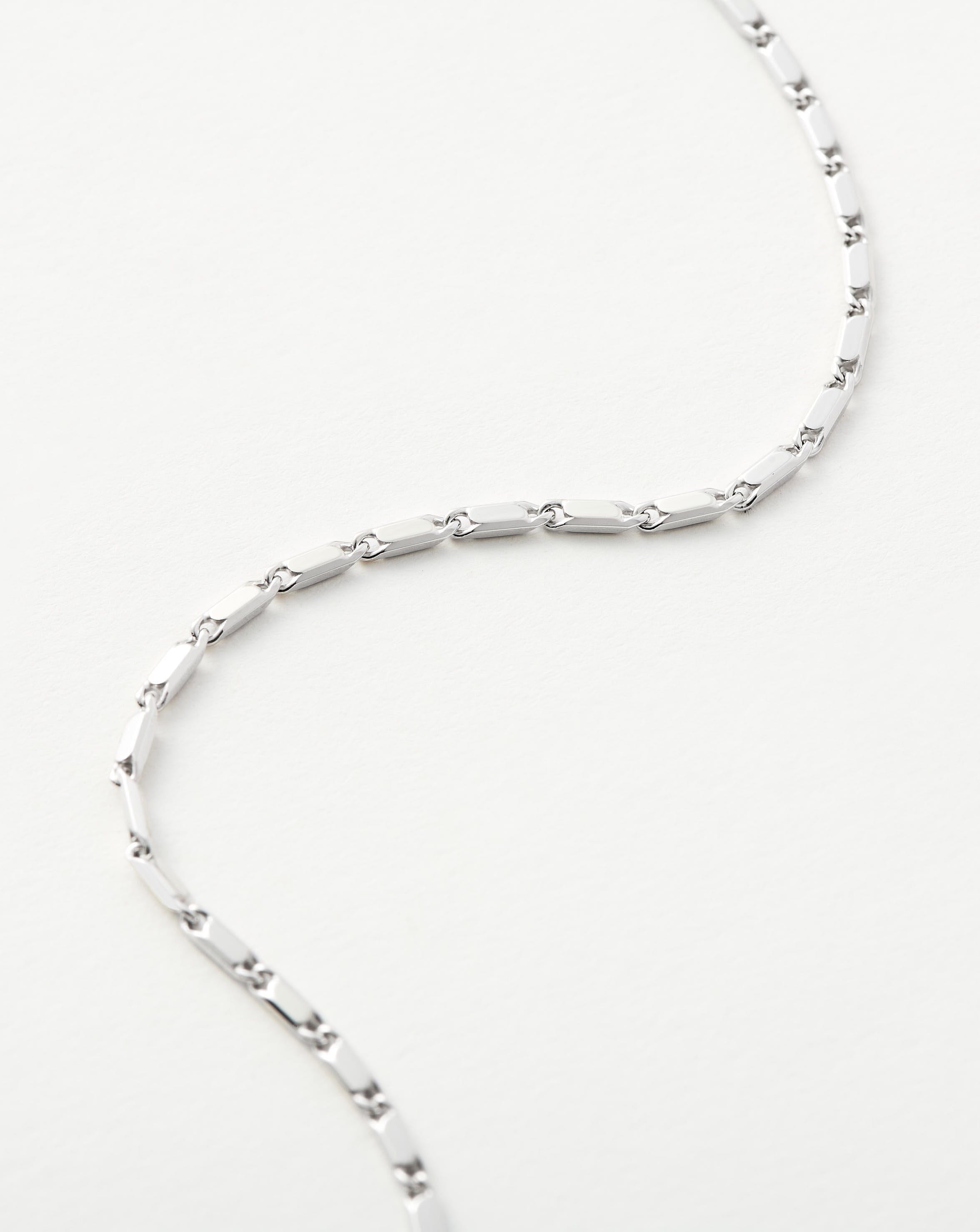 Lucy Williams Horizon Link Chain Bracelet - Sterling Silver Jewelry for Women | Elegant Everyday Wear & Special Occasions