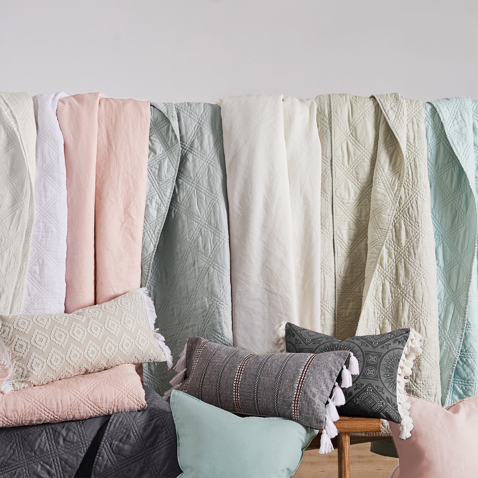 Premium Washed Linen Duvet Cover Set - Breathable & Soft 100% Natural Flax Fabric - Queen Size Bedding for Summer & All Seasons - Perfect for Cozy Bedrooms, Guest Rooms & Vacation Homes