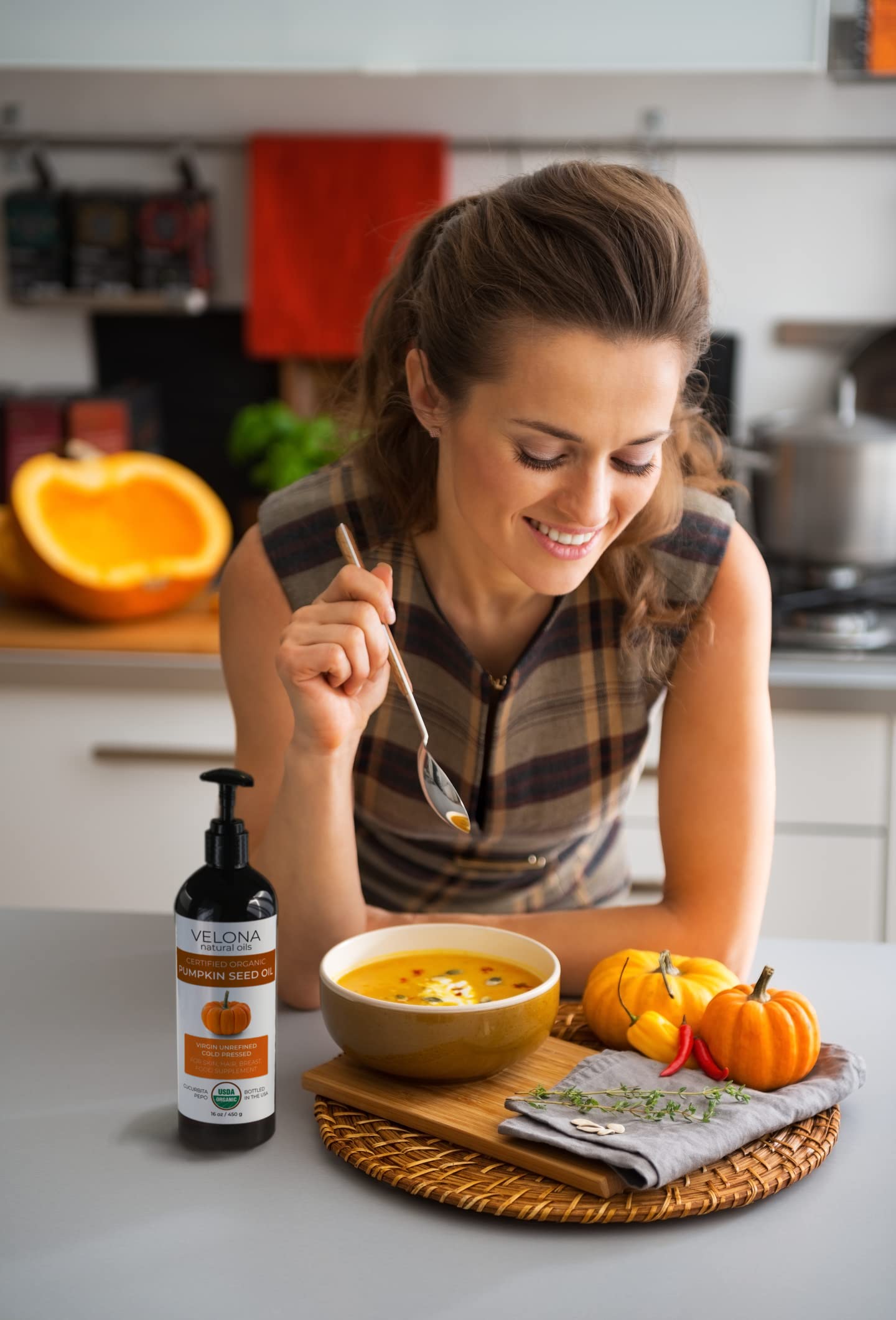 Velona USDA Certified Organic Pumpkin Seed Oil - 100% Pure, Unrefined, Cold Pressed (4 fl oz) | Natural Carrier Oil for Cooking, Hair Growth, Skin & Face Care | Perfect for Salad Dressings, DIY Beauty Recipes & Massage Therapy