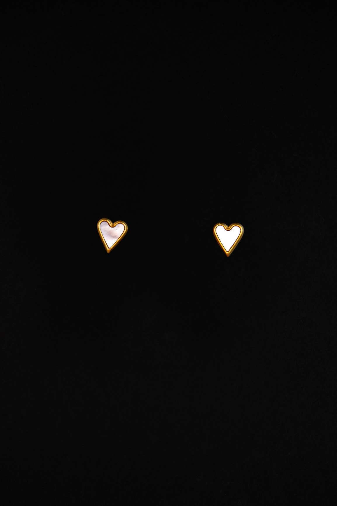 Belle Heart Stud Earrings - Dainty Gold/Silver Heart Earrings for Women, Perfect for Valentine's Day, Anniversary & Everyday Wear