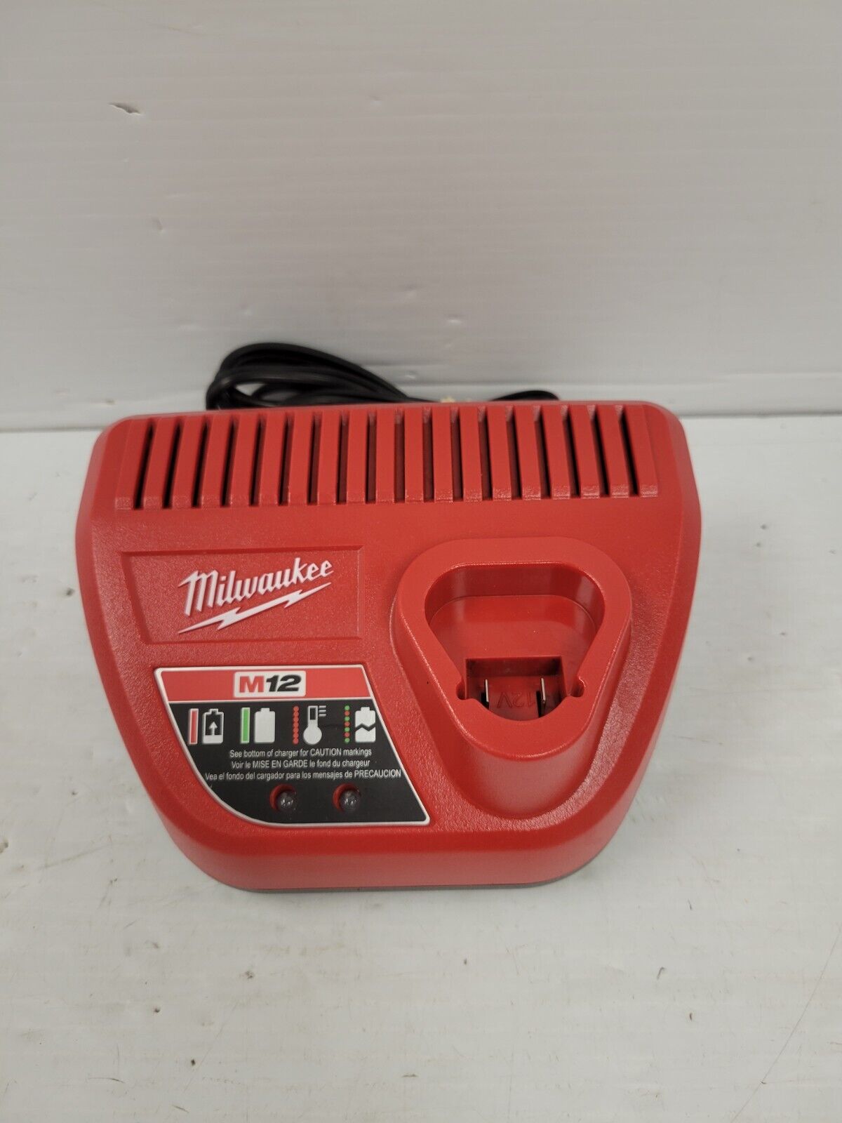 Milwaukee 48-59-2401 M12 Battery Charger - Fast Charging for M12 Lithium-Ion Batteries - Perfect for Power Tools & Job Site Use