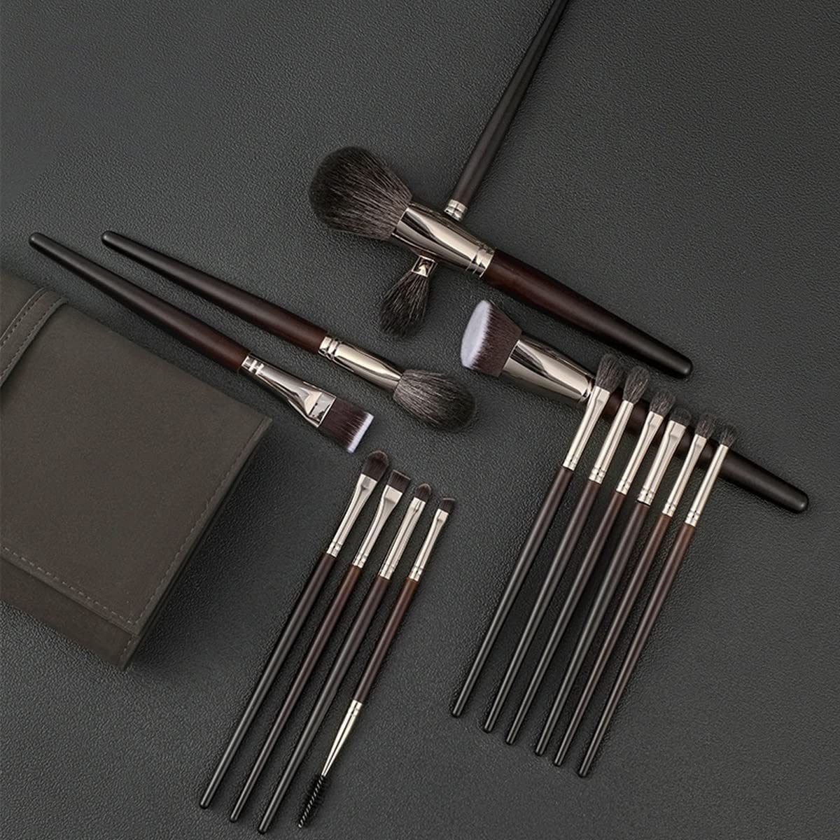 15Pcs Professional Makeup Brush Set - Premium Cosmetic Brushes for Foundation, Blending, Blush, Concealer & Eyeshadow | Includes Travel Makeup Bag | Perfect Gift for Makeup Lovers & Professionals | Great for Everyday Makeup, Travel & Professional Use