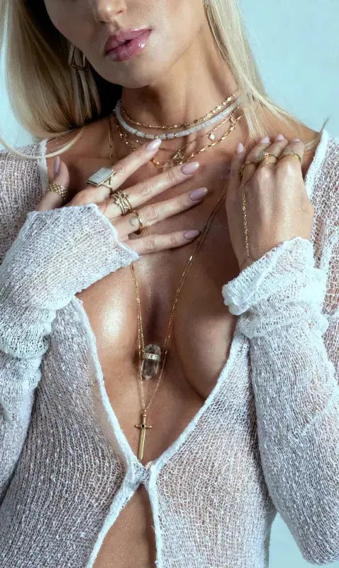 Elegant Gold Bar Chain Necklace with Clear Quartz Crystal Pendant - Perfect for Women's Daily Wear, Gift Giving & Spiritual Healing