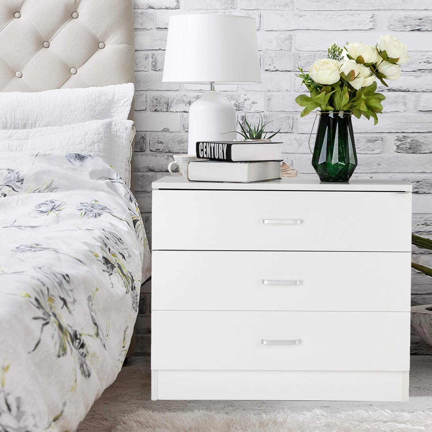 Wooden Dresser Drawer Storage Cabinet with 3 Drawers - White Chest for Bedroom, Living Room, Kid's Room - Perfect for Clothes, Toys & Home Organization